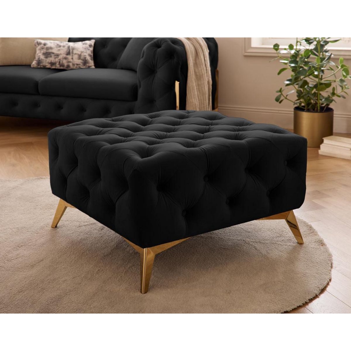 LISA DESIGN Camden - pouf chesterfield en velours - pieds en métal doré