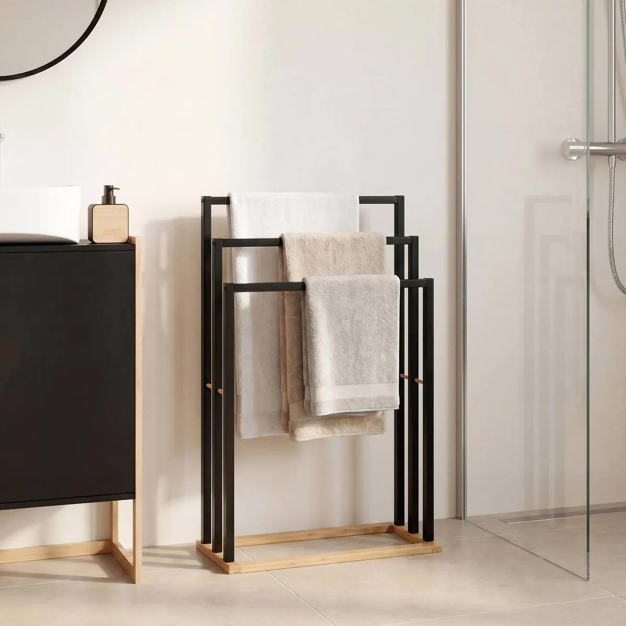 Voir la diapositive 2 : FIVE Porte-serviettes en bambou  natureo  82cm noir