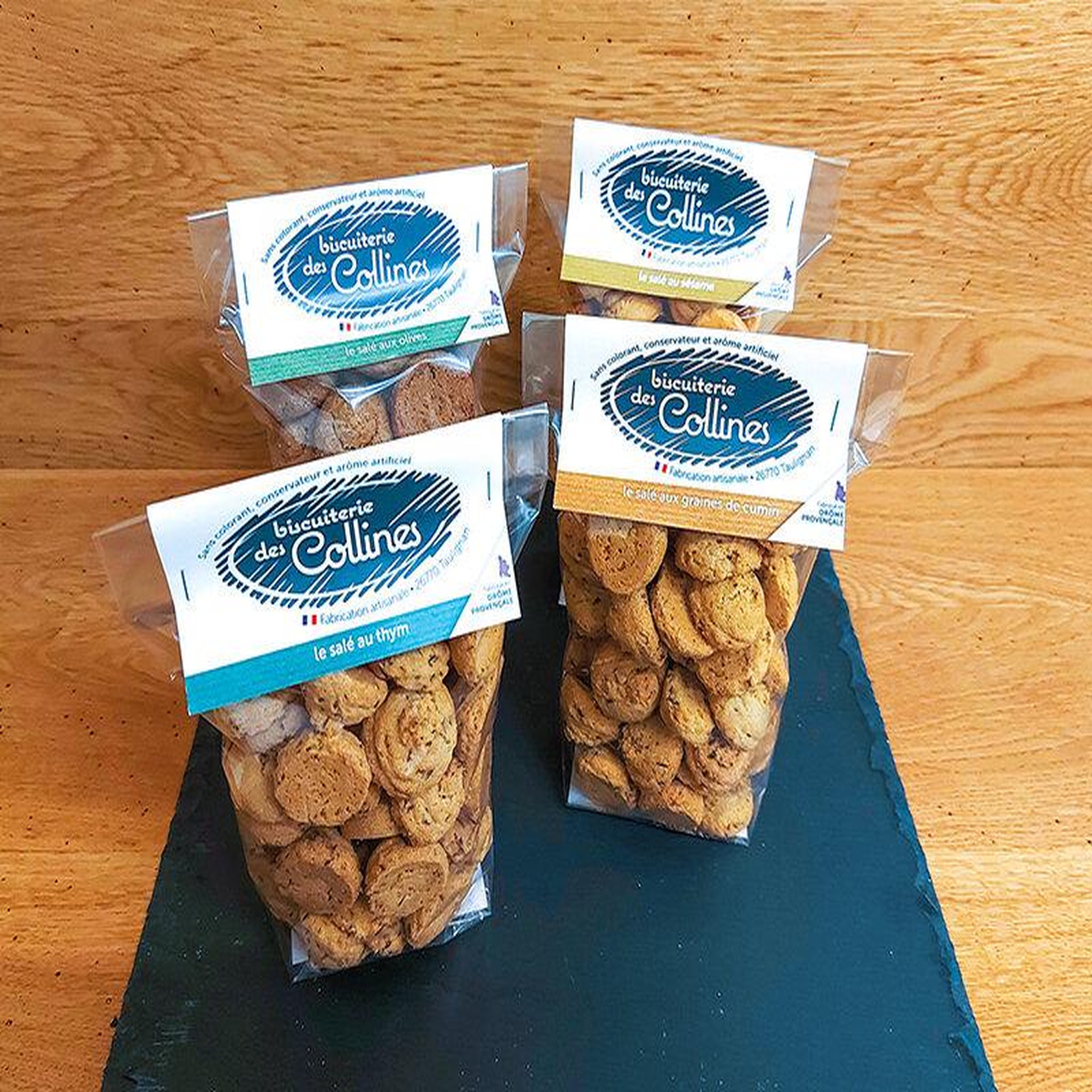 Voir la diapositive 2 : Smartbox Coffret biscuits salés 4 saveurs à déguster chez soi - coffret cadeau gastronomie