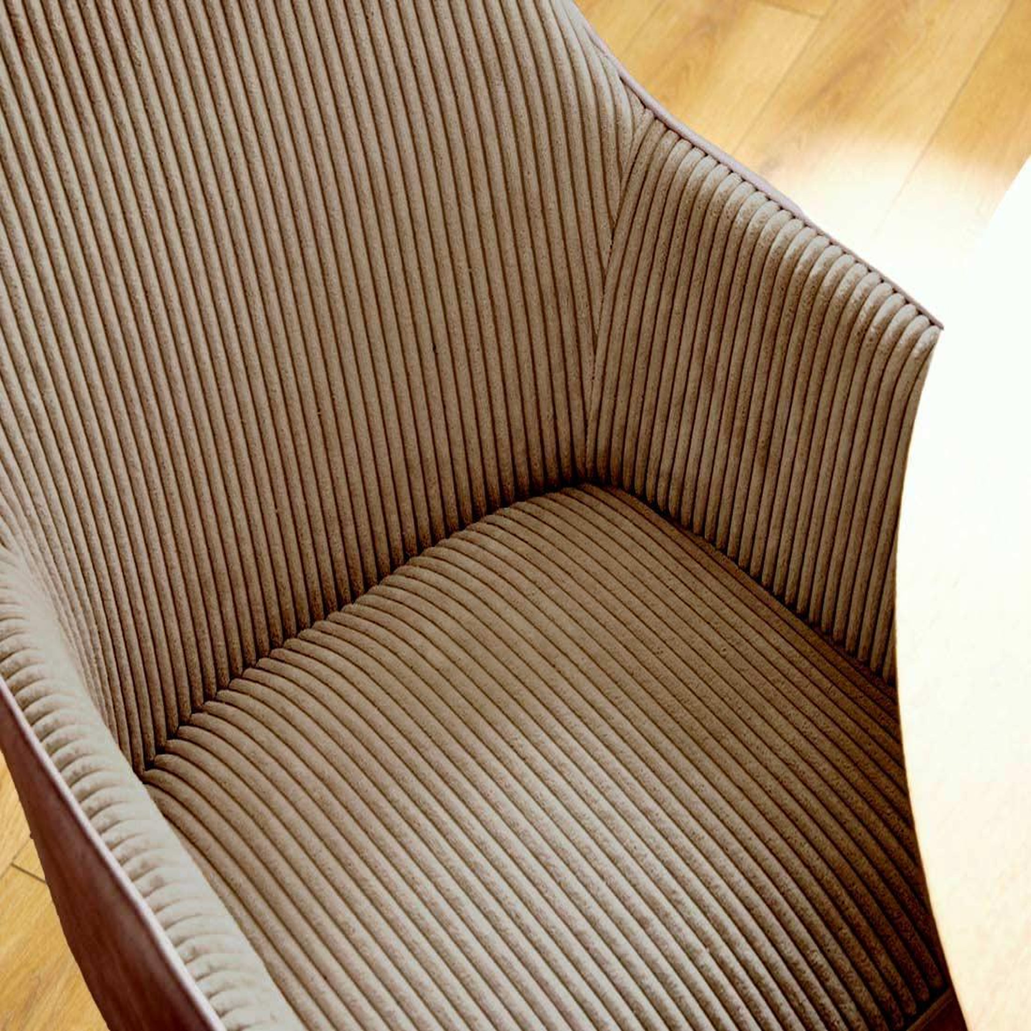 Voir la diapositive 5 : LISA DESIGN Lormi - lot de 2 fauteuils - en velours côtelé et velours - taupe