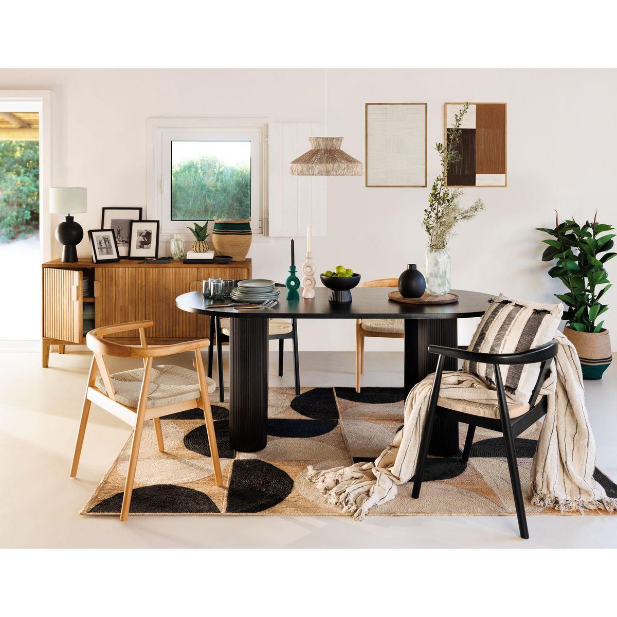 ATMOSPHERA Table à manger ovale en bois pour 6 personnes OLOVA - Noir