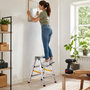 Voir la diapositive 5 : VITO Escabeau Double 3 Marches Aluminium Pliable 65 cm – Marchepied Stable Antidérapant Charge 150 kg pour Bricolage et Travaux VITO