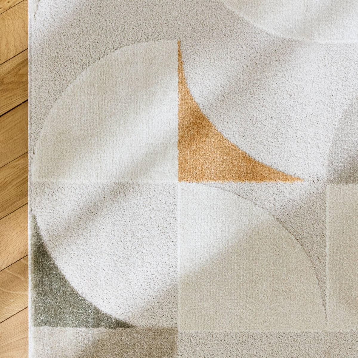 SWEEEK Tapis intérieur motifs rétro poils ras crème