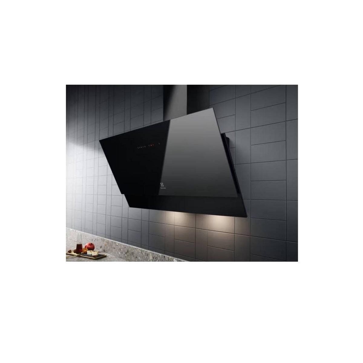 ELECTROLUX Hotte décorative inclinée 90cm 460m3/h noir - LFV429K