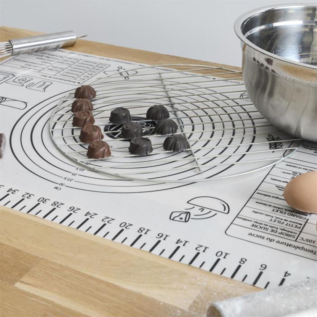 Paris Prix Tapis de Pâtisserie Gradué  Anti Adhésif  40x60cm Gris