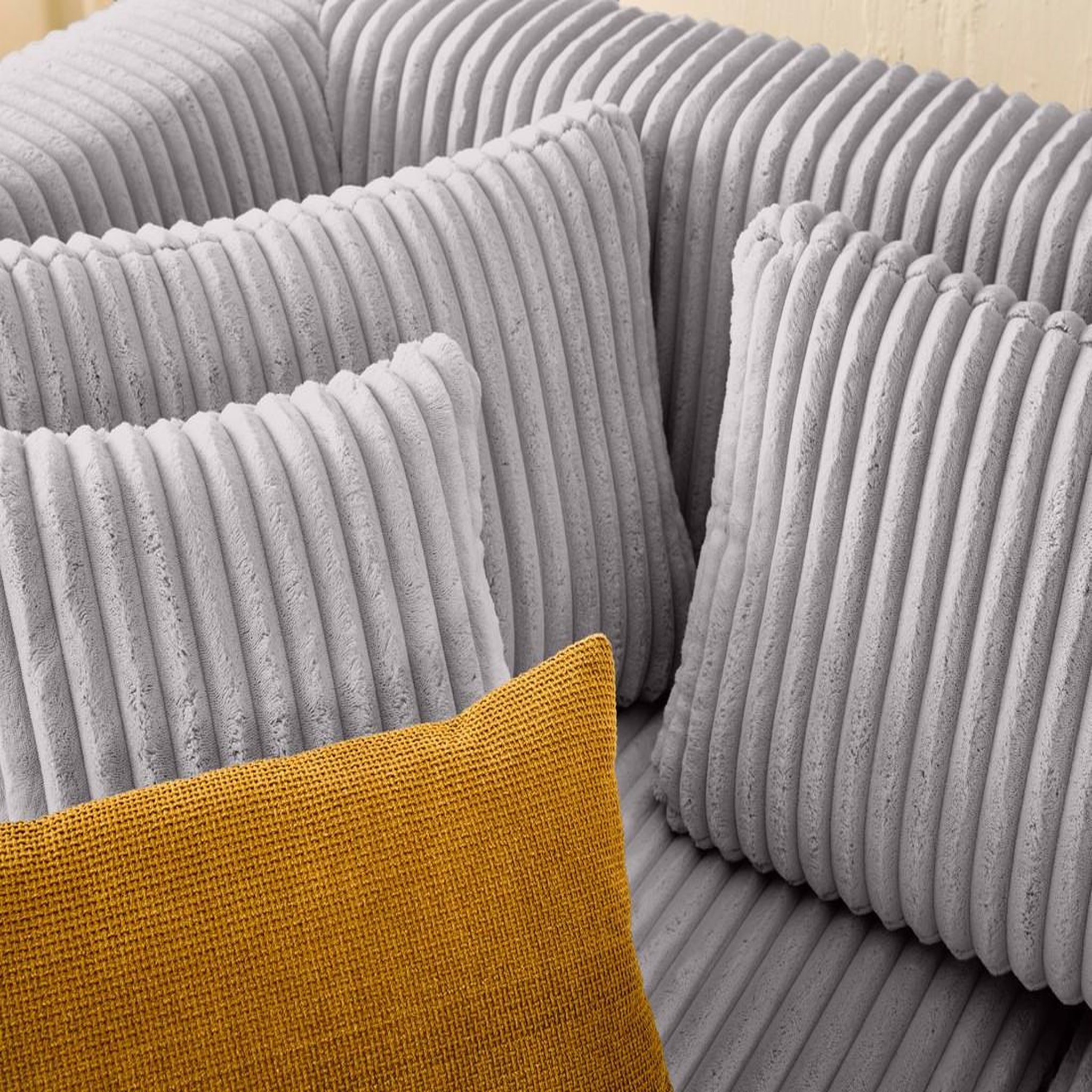 Voir la diapositive 4 : LISA DESIGN Victoire - canapé modulable d'angle gauche 4 places en velours côtelé grosses côtes