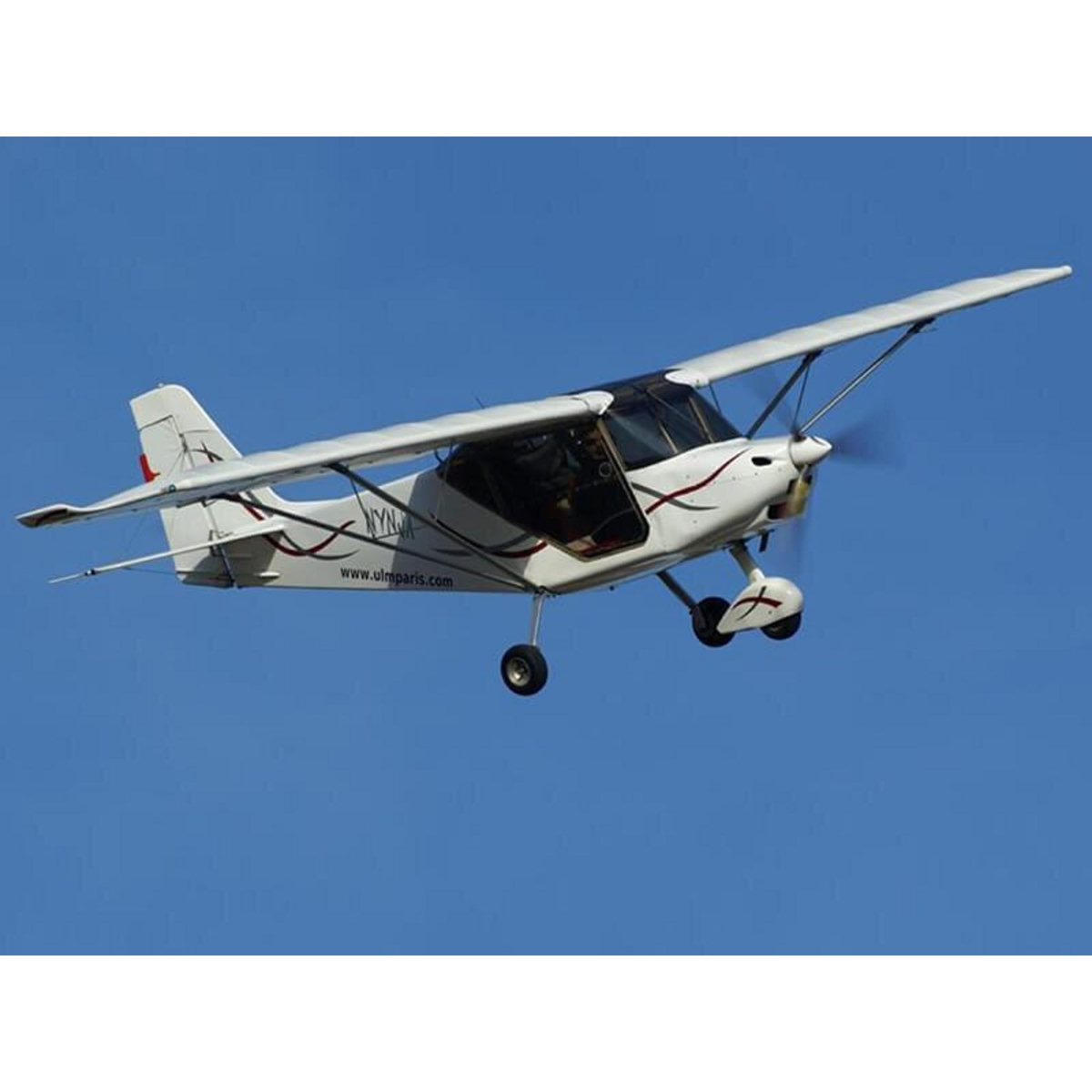 Smartbox Vol en ULM dans les environs de Meaux et Disneyland® Paris avec vidéo souvenir - Coffret Cadeau Sport & Aventure