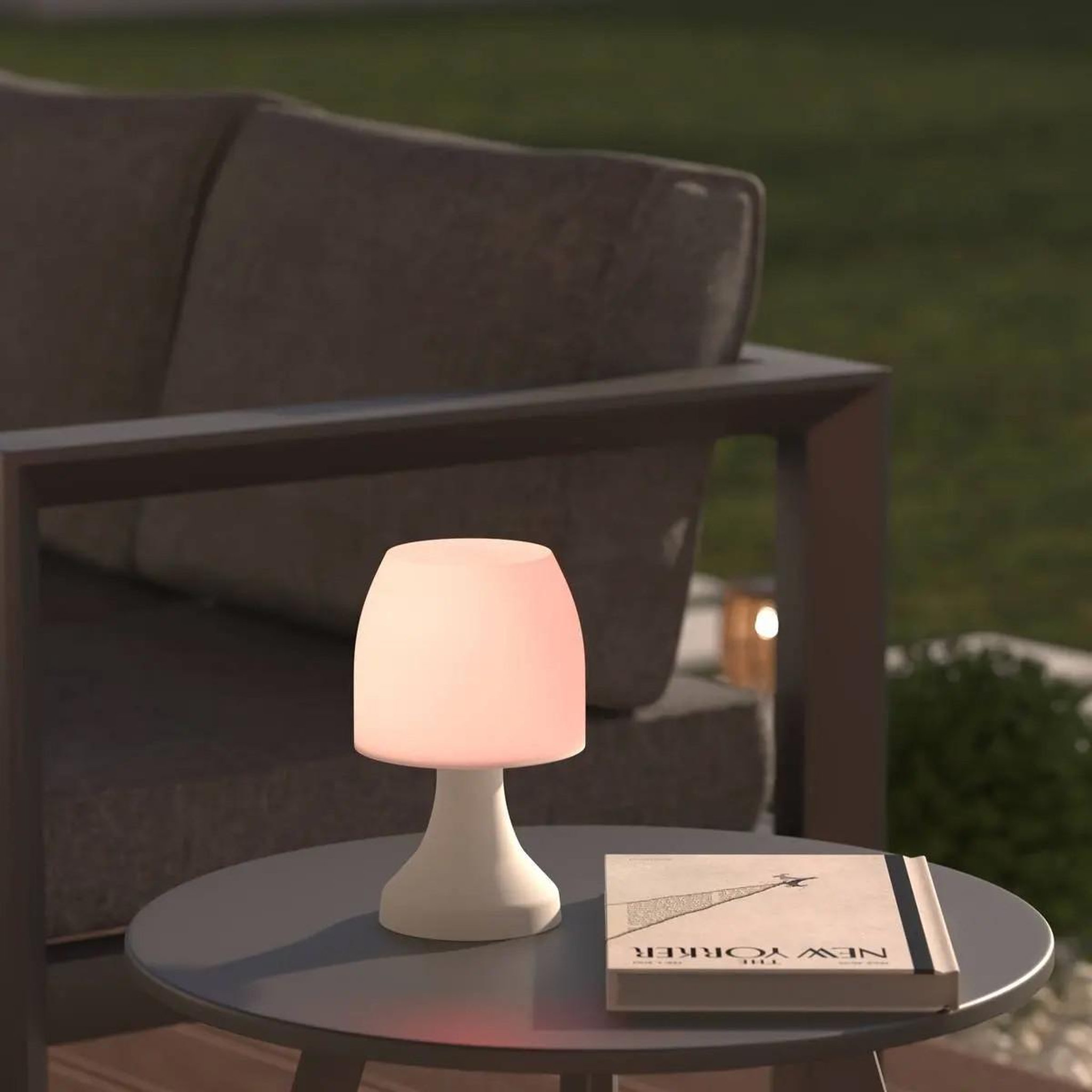 Voir la diapositive 5 : JARDIDECO Lampe champignon à poser 19,5 cm - Variation de couleur