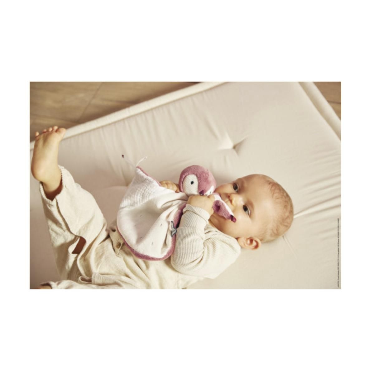 Kaloo Doudou manchot - rose -