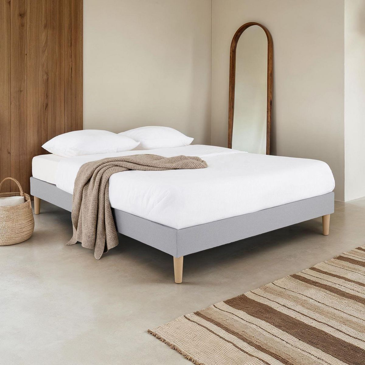 IDIMEX Sommier tapissier QUIMPER 140 x 190 cm revêtement tissu