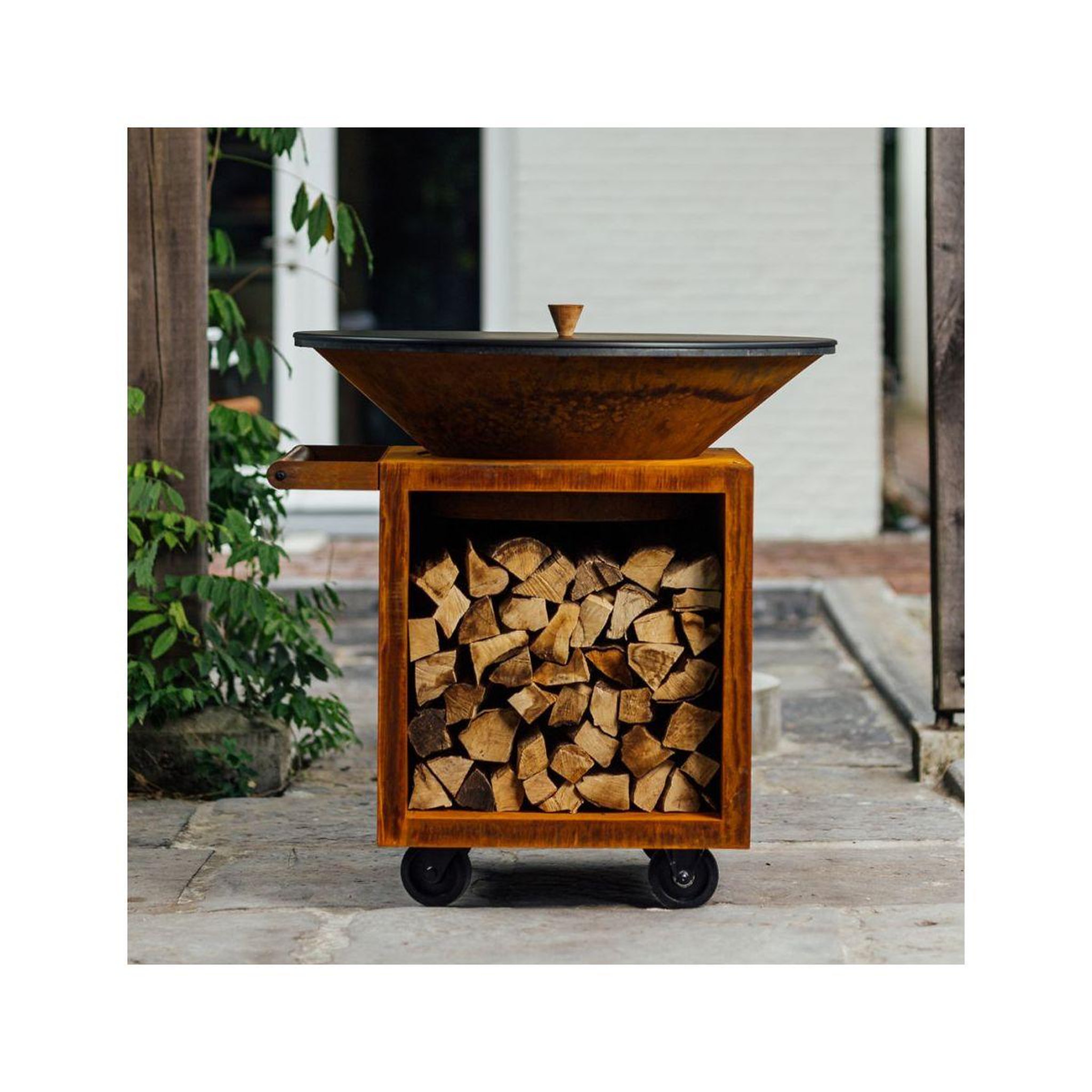 Voir la diapositive 3 : OFYR Ustensile barbecue cover black 100