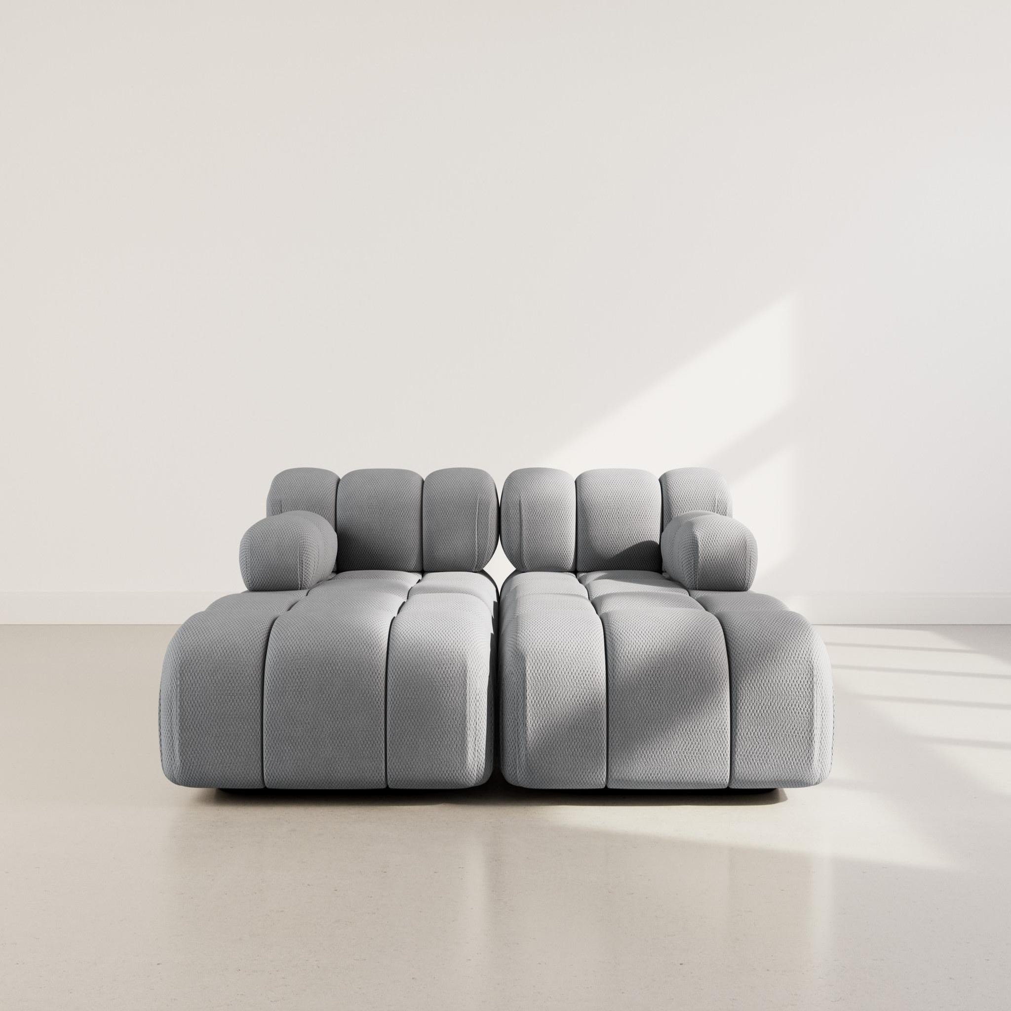Voir la diapositive 2 : LISA DESIGN Ruby - canapé droit 4 places avec double méridienne - assise profonde - en velours texturé