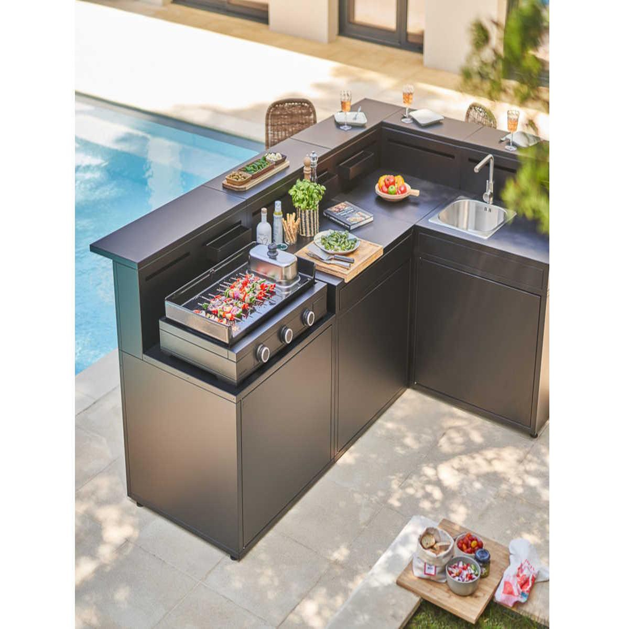 Voir la diapositive 6 : FORGE ADOUR Meuble de cuisine extérieure spaf cbn meube pour plancha, porte rangement, pieds réglables, largeur 90 cm