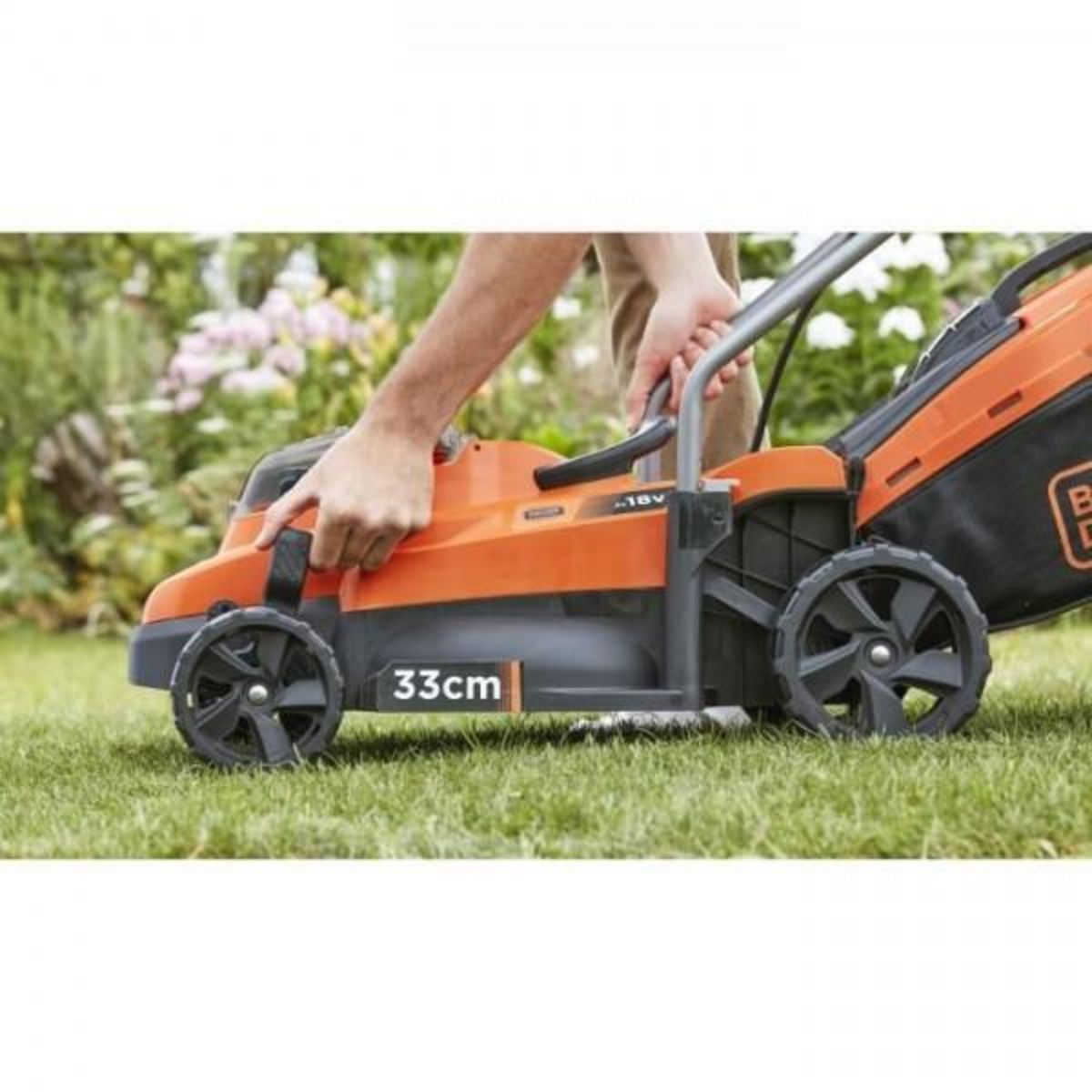 Black et Decker Tondeuse a Gazon BLACK+DECKER   18V BCMW3318L2-QW 33 cm - Jardin Jusqu'a 350 m² - 35 L avec 2 Batteries et 1 Chargeur