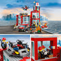 Voir la diapositive 4 : LEGO City 60215 La caserne de pompiers