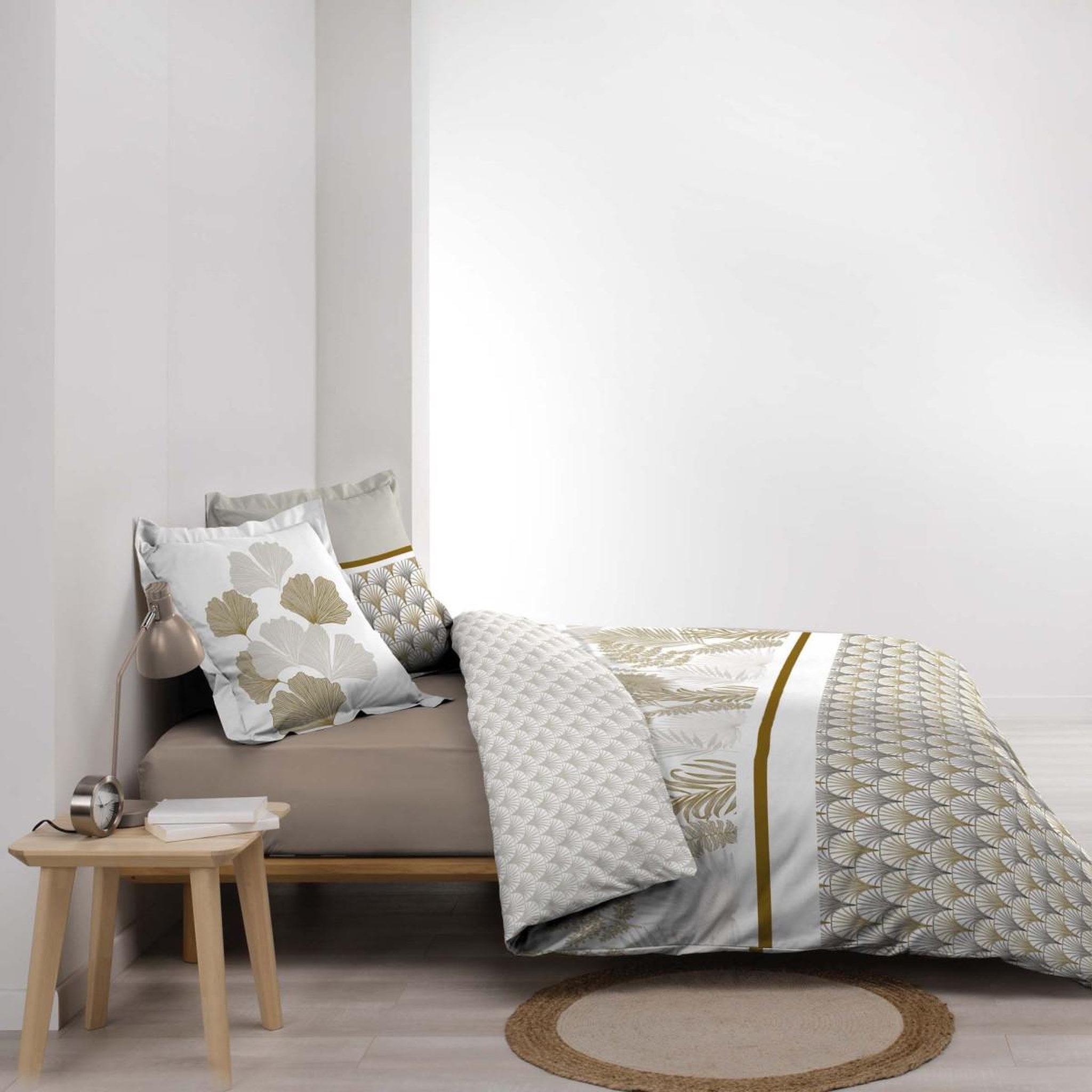 Voir la diapositive 3 : Douceur d'Intérieur Parure de lit 3 pièces  melisse  260x240cm multicolore