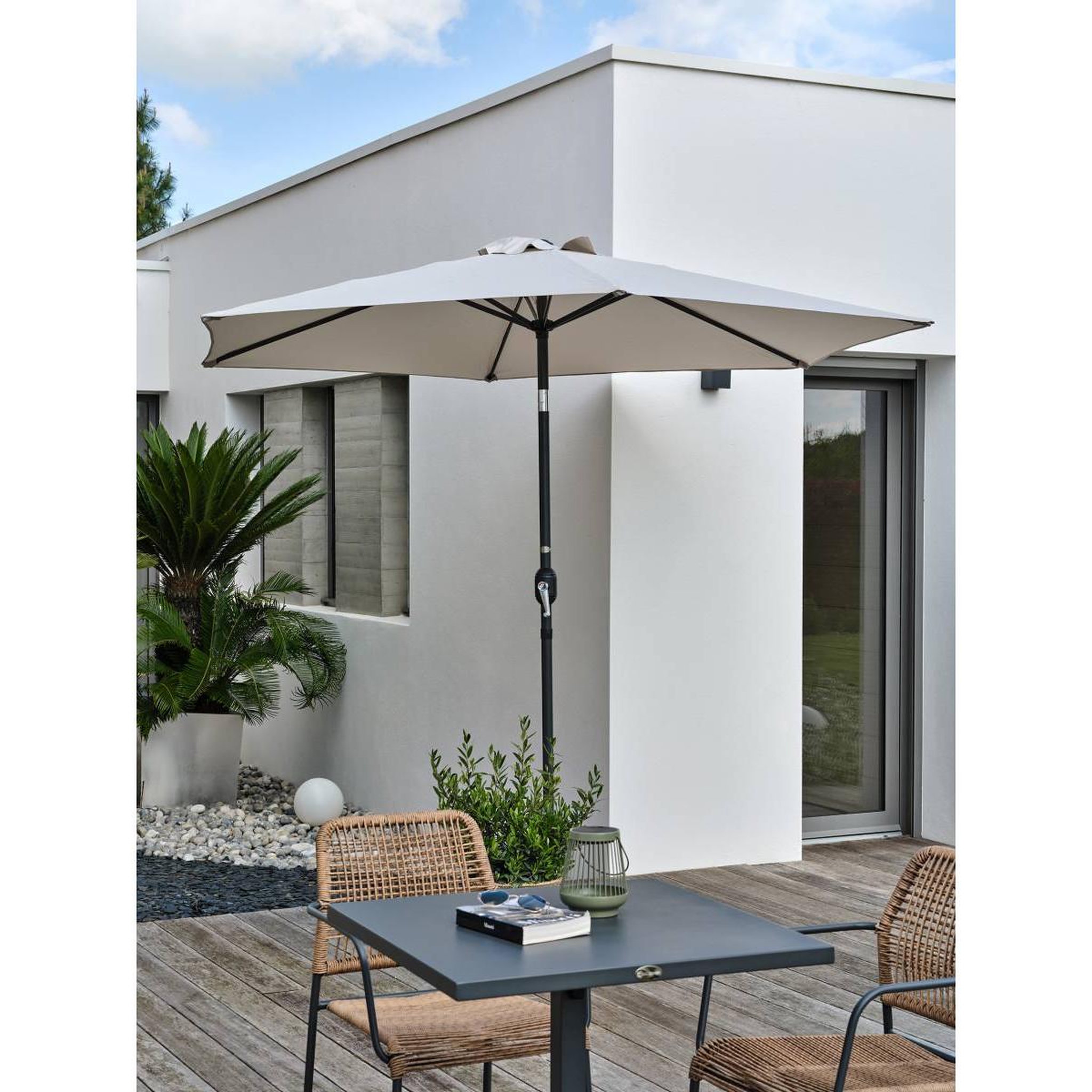 Voir la diapositive 3 : DCB GARDEN Parasol Inclinable à Manivelle  Marbella  270cm Anthracite