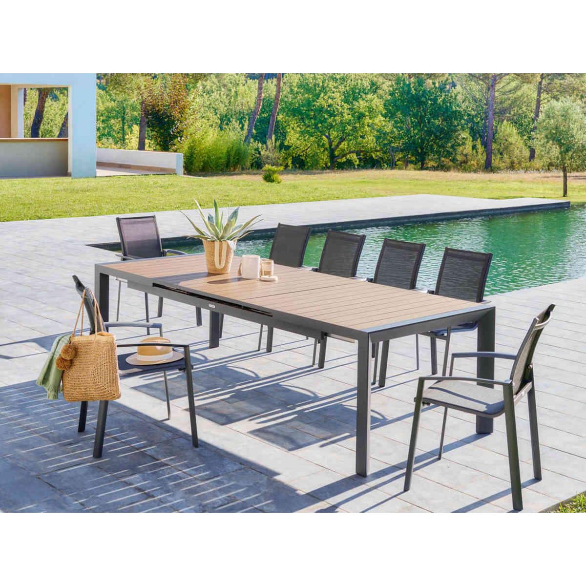 HESPERIDE Table de jardin rectangulaire extensible alu Evasion 8/10 places effet bois - Hespéride