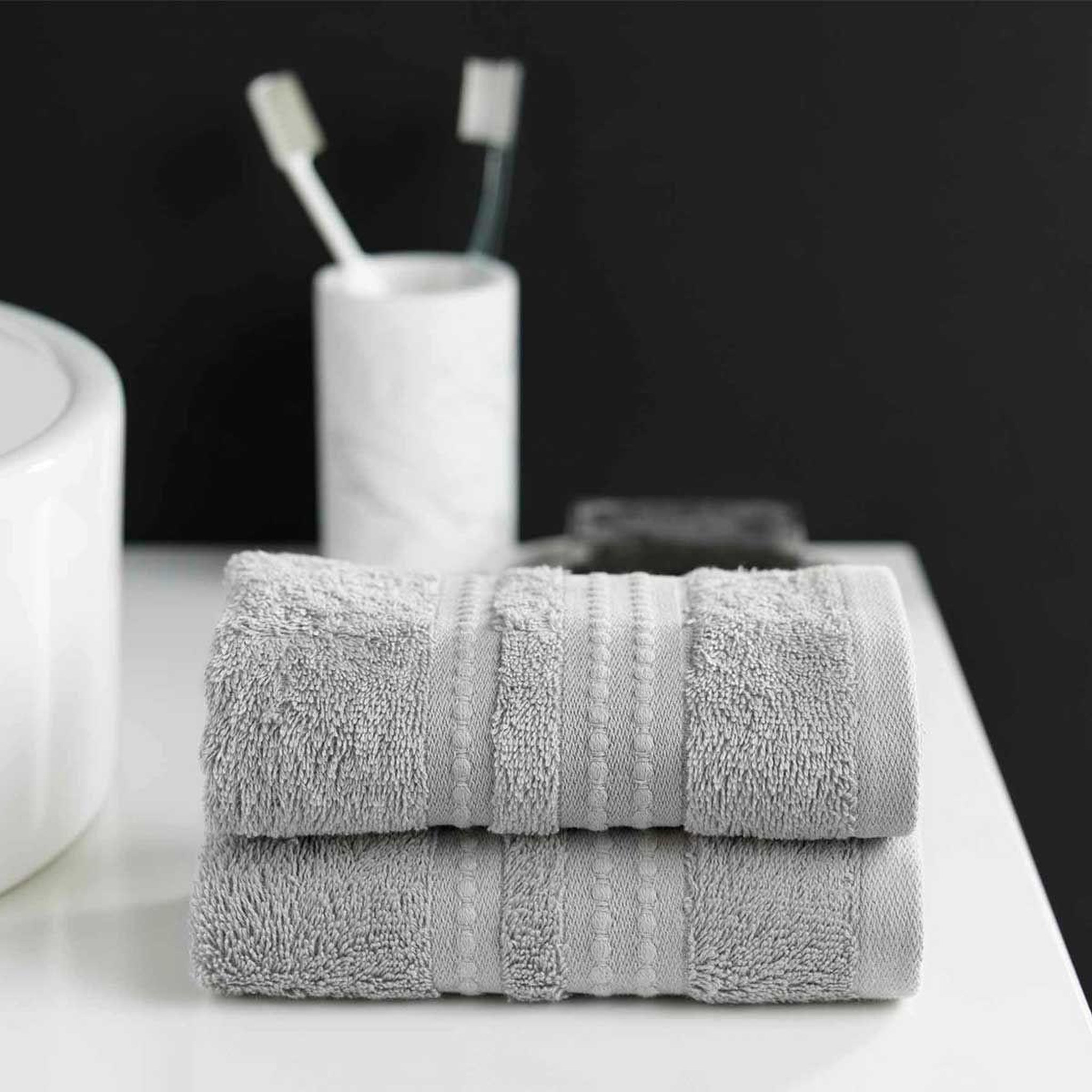 Voir la diapositive 4 : Douceur d'Intérieur Serviette d'Invité  Excellence  30x50cm Gris