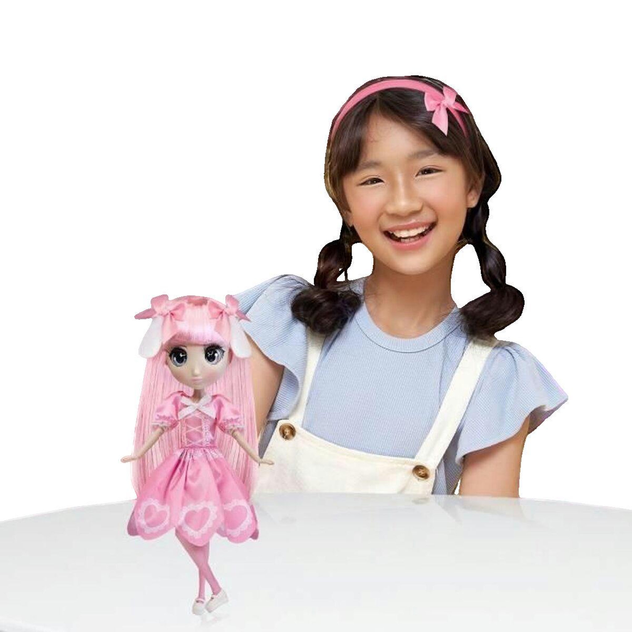 Voir la diapositive 3 : BANDAI Poupée Bandai colorée style kawaii