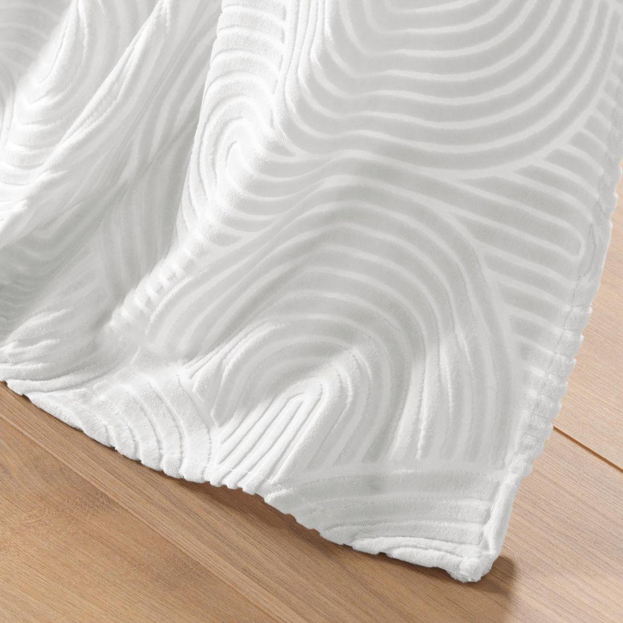 Voir la diapositive 4 : Douceur d'Intérieur Rideau à œillets en velours  eva  135x260cm blanc