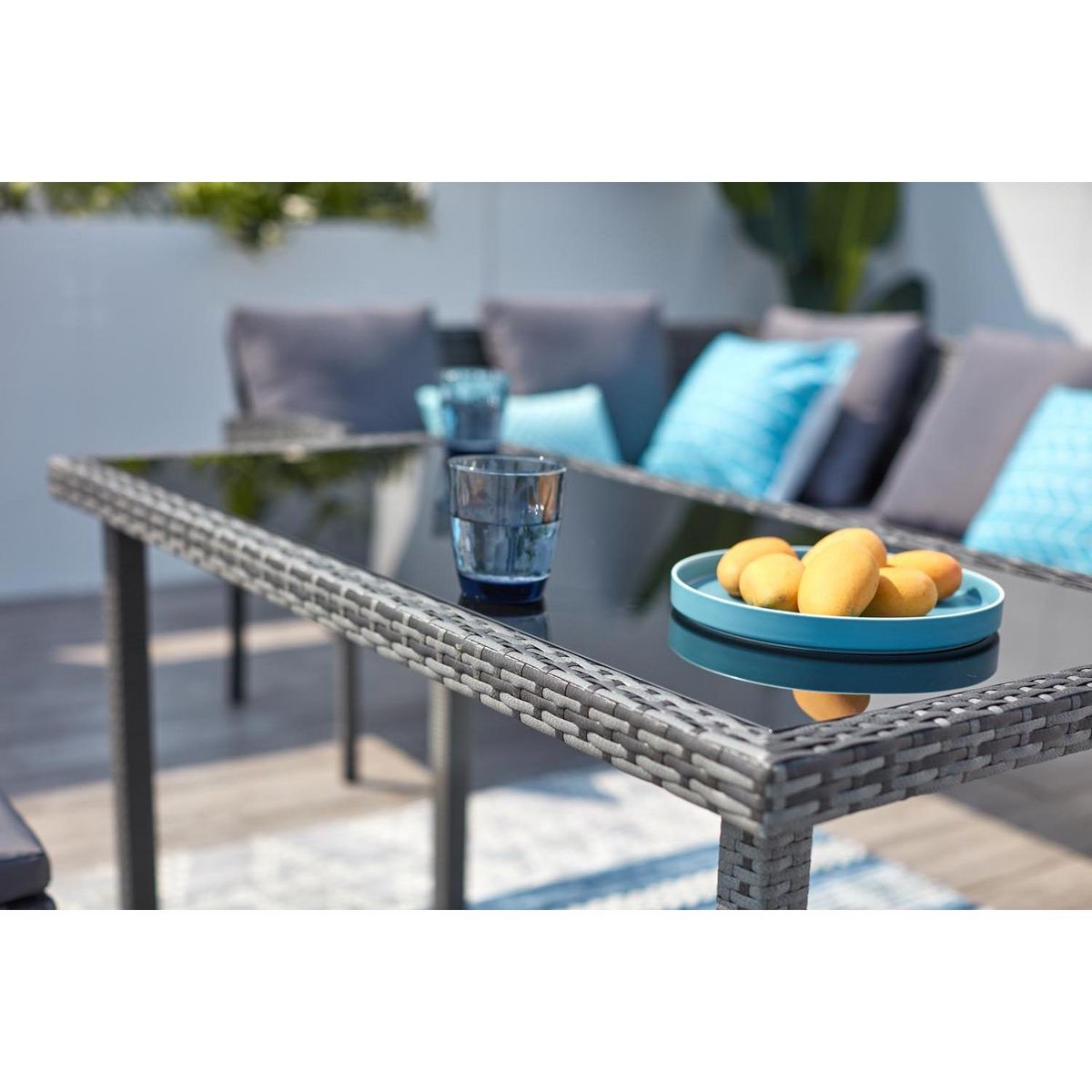 CONCEPT USINE Salon de jardin 8 places en résine noir gris CORDOBA