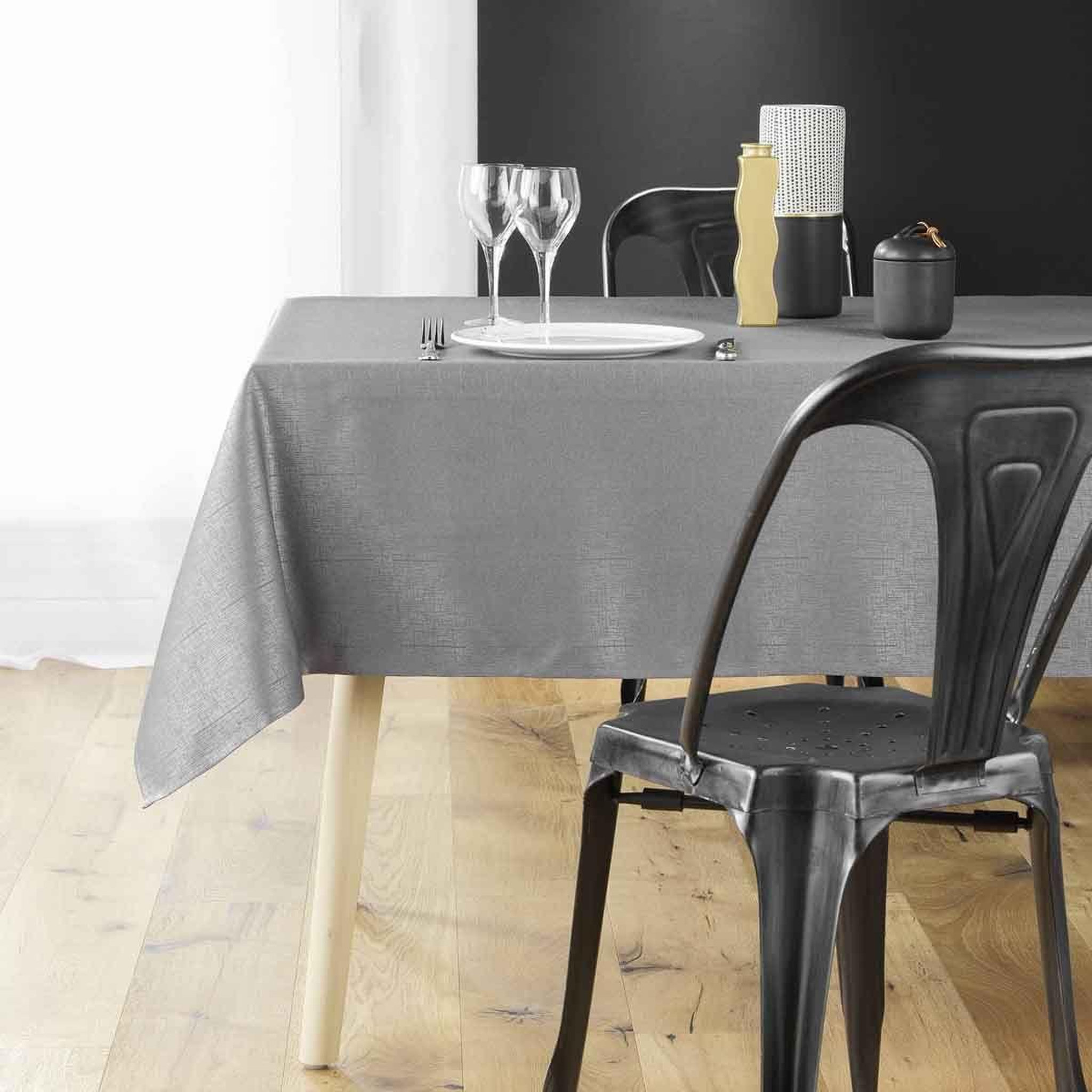 Voir la diapositive 3 : Douceur d'Intérieur Nappe jacquard déco  debbie  140x240cm anthracite