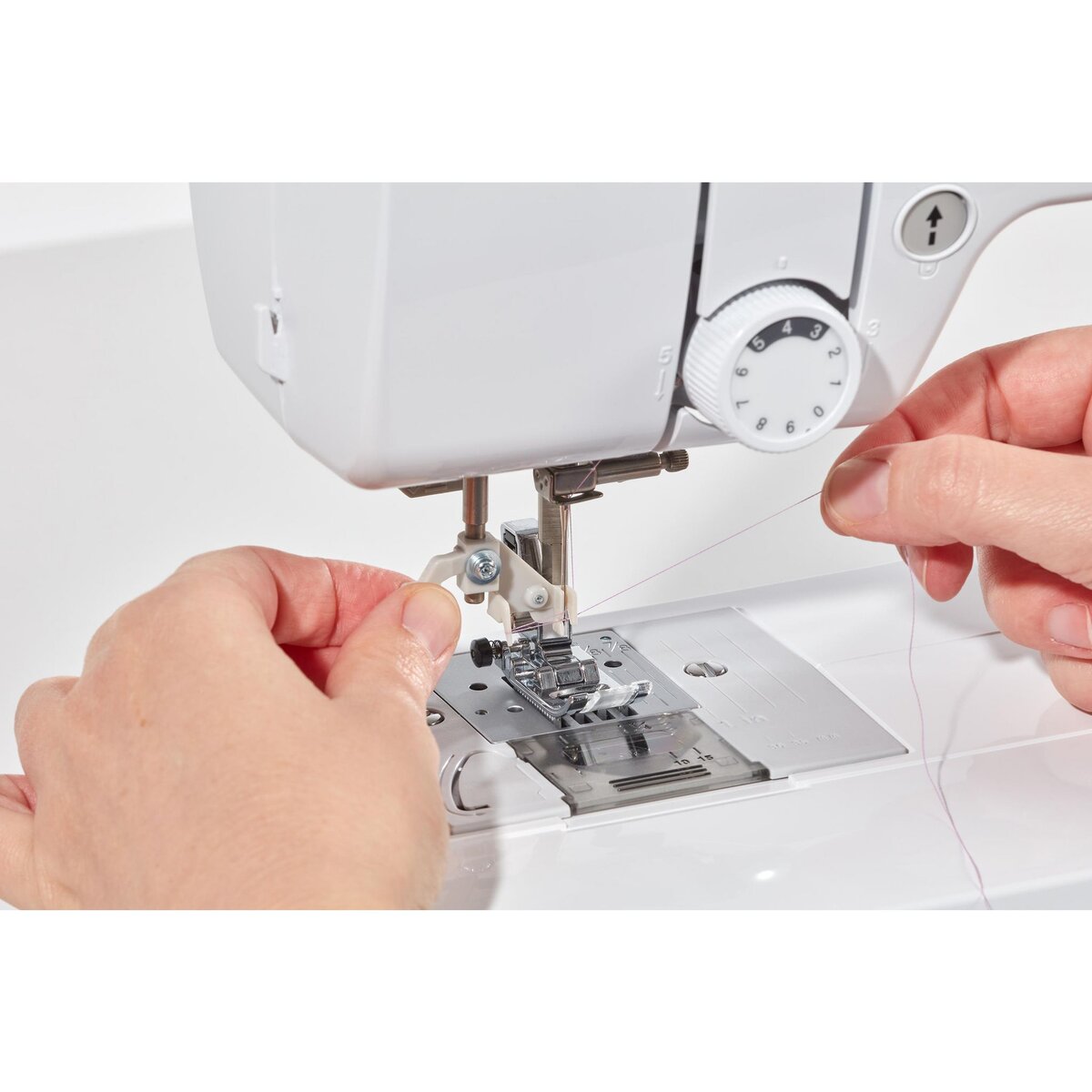 Brother Machine à coudre électronique Brother CX70 PES ( Patchwork Edition ) 70 programmes de couture