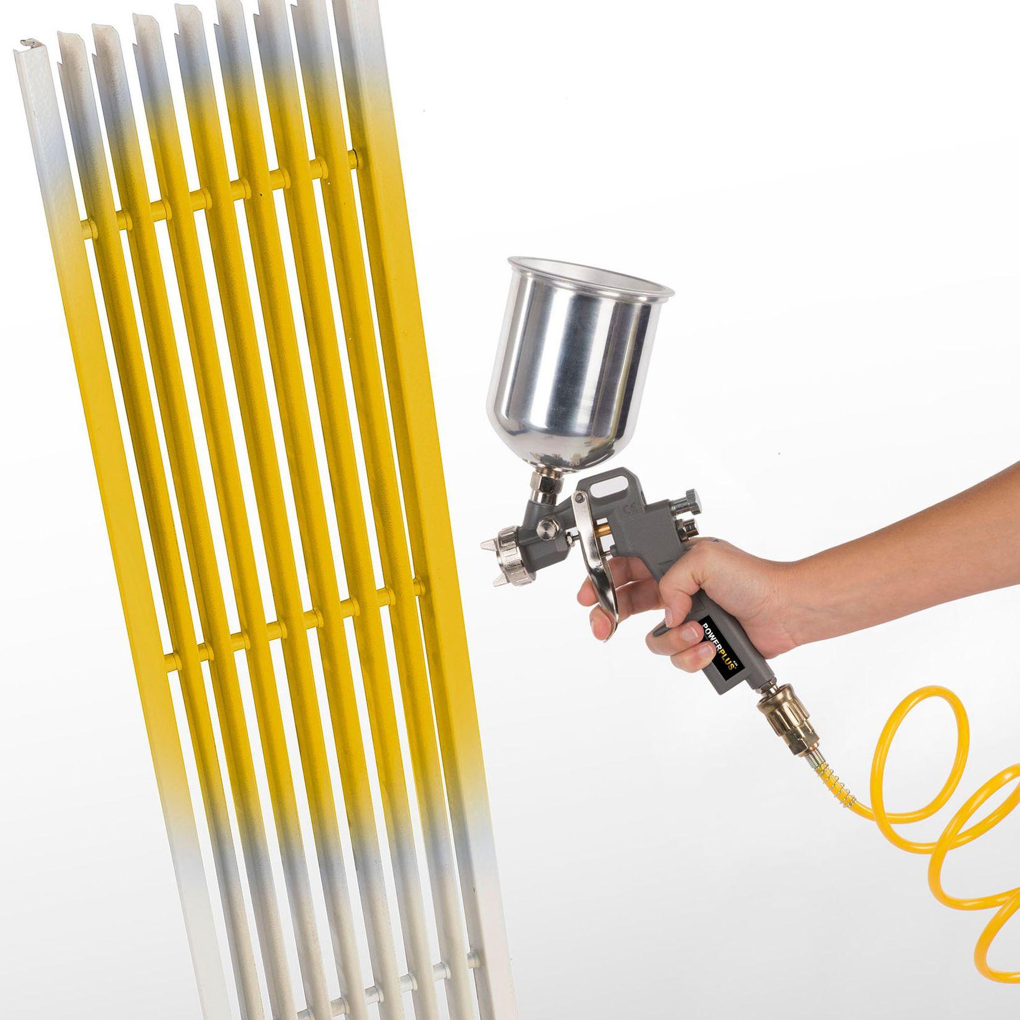 Voir la diapositive 4 : POWERPLUS Pistolet peinture pneumatique avec godet haut