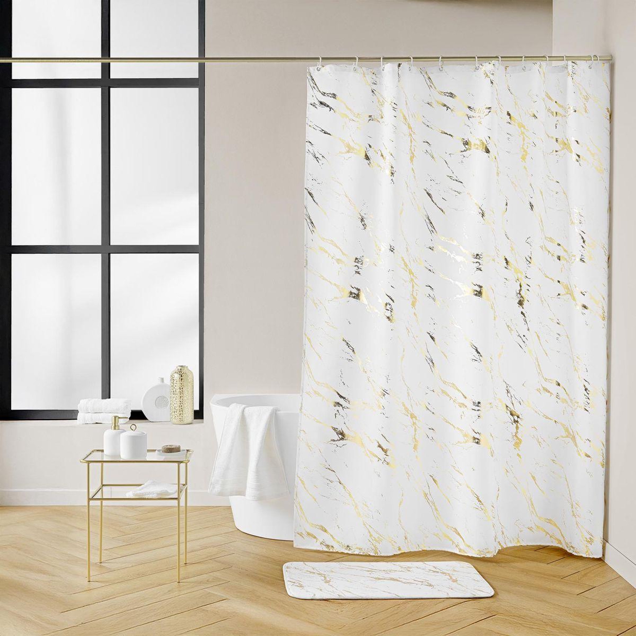Voir la diapositive 6 : Douceur d'Intérieur Tapis de bain imprimé  aquamarbre  45x75cm blanc & or