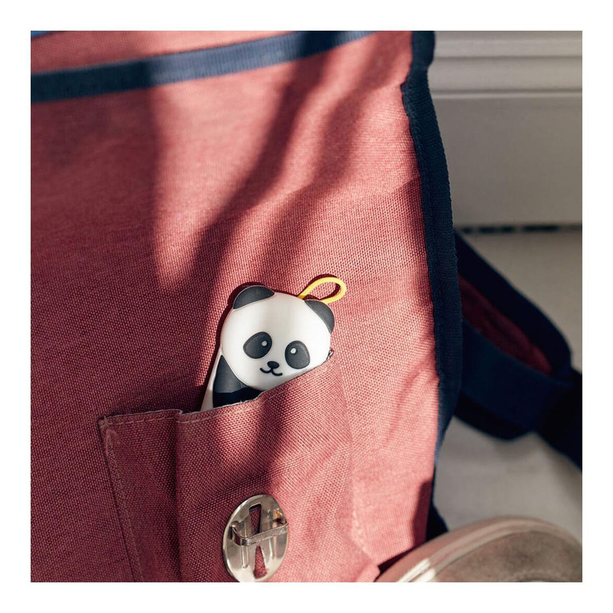 Voir la diapositive 5 : MONEY WALKIE Coque sans contact avec coque Panda