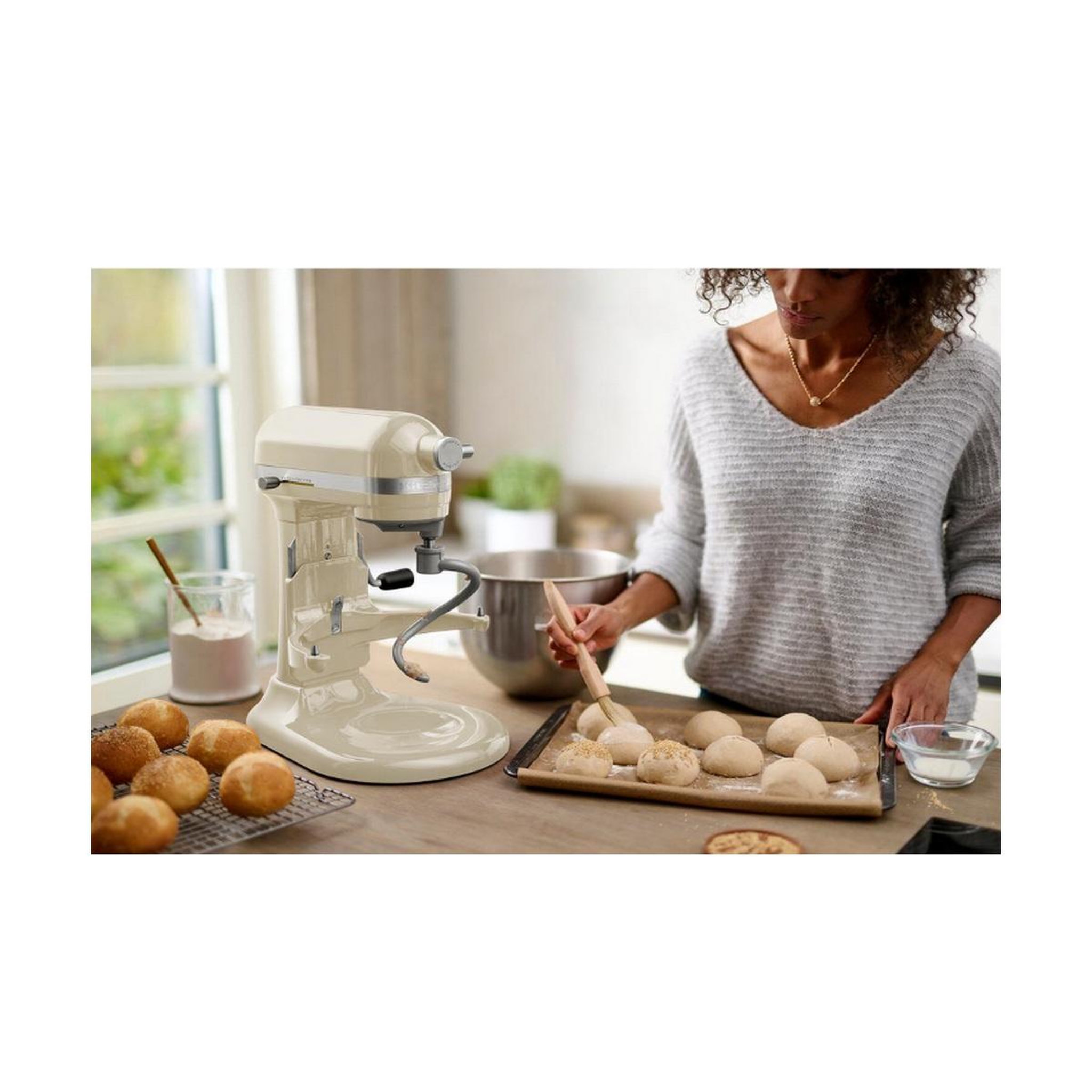 Voir la diapositive 5 : KitchenAid Robot sur socle 5,6l 375w crème - 5ksm60spxeac/1