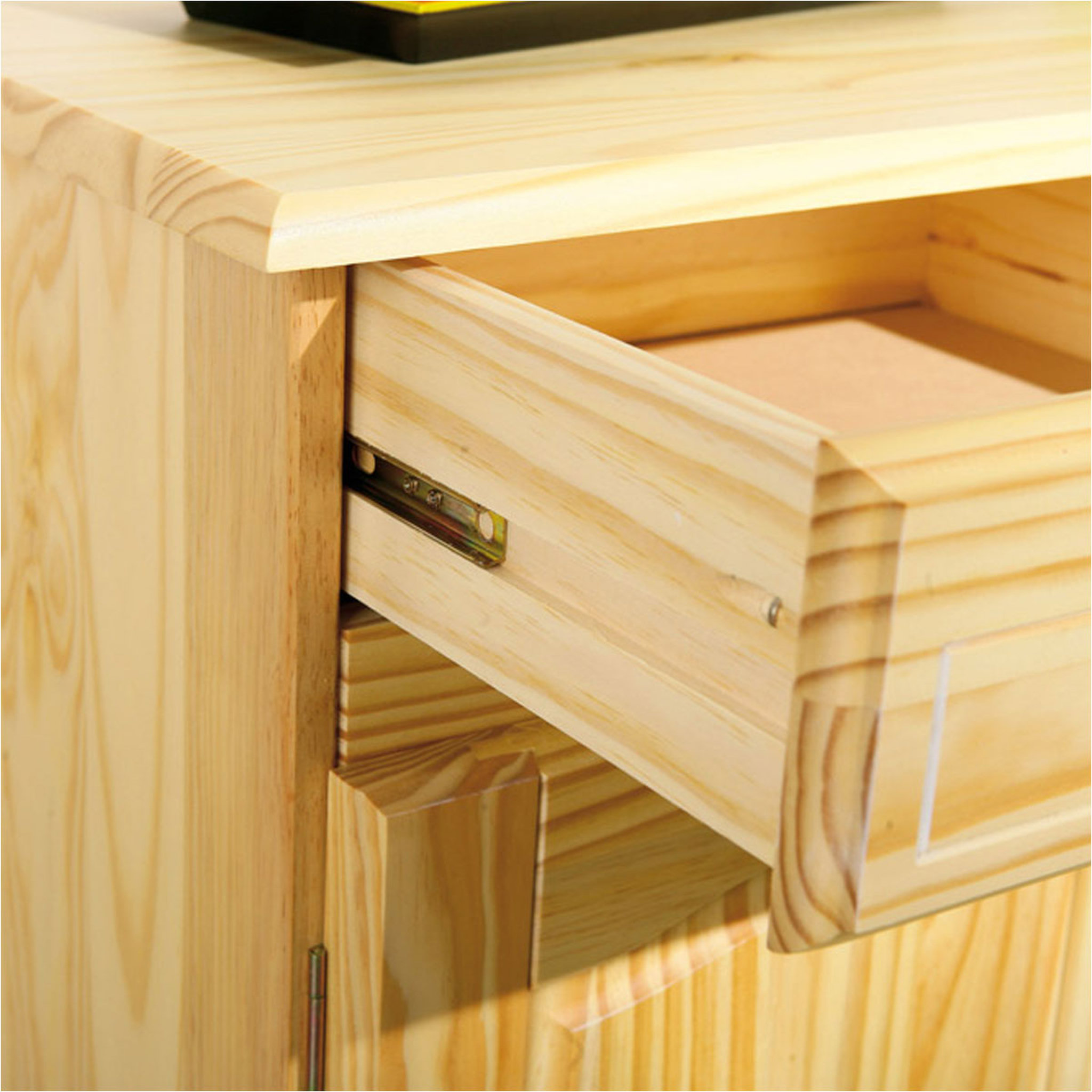 Voir la diapositive 3 : Buffet pin massif - PAMINA