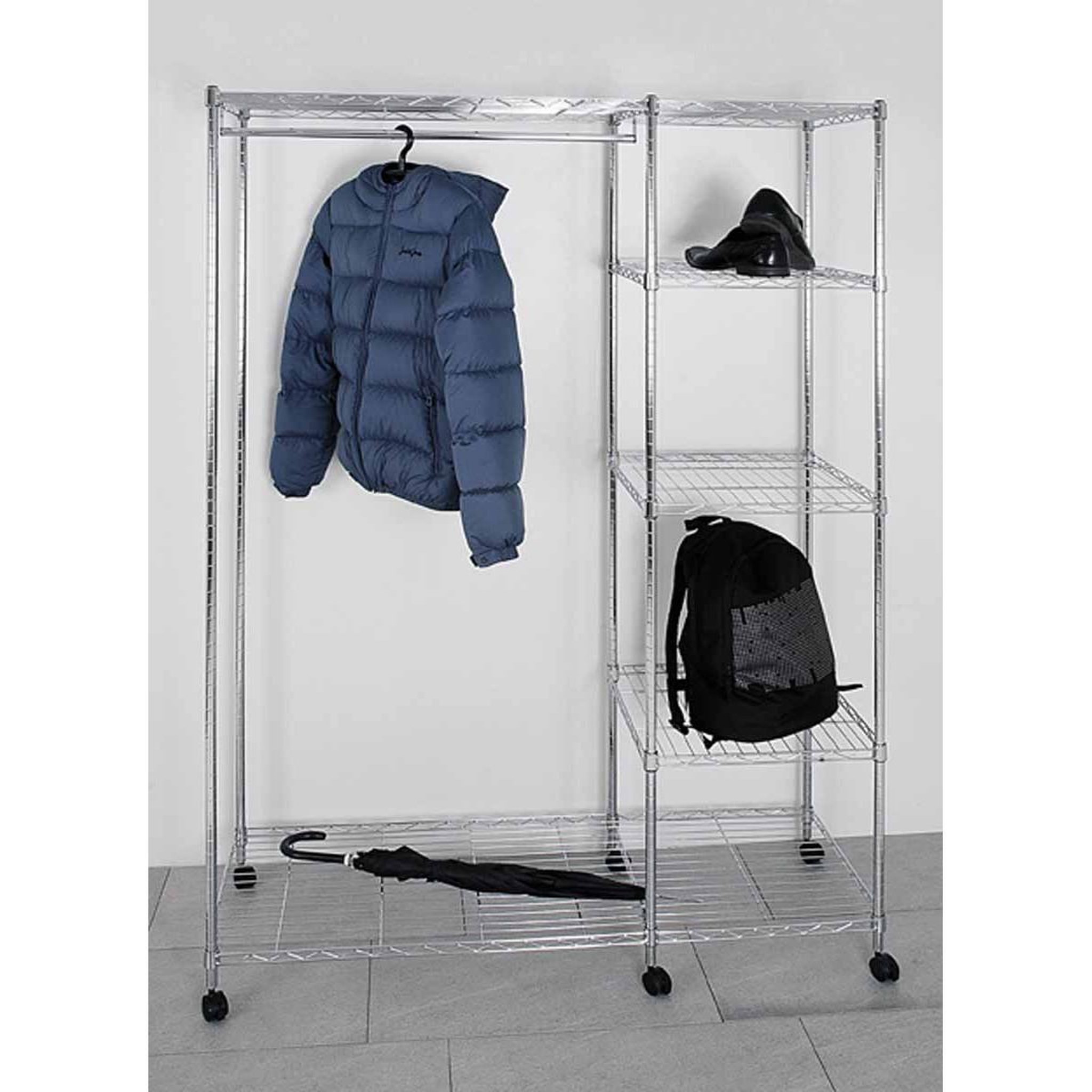 Voir la diapositive 2 : Paris Prix Portant à vêtements design  badis  181cm argent