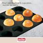 Voir la diapositive 2 : ZENKER Lot comprenant 1 Moule à Muffins 12 empreintes, 1 spatule Zenker et 2 bols à mixer en inox Fackelmann