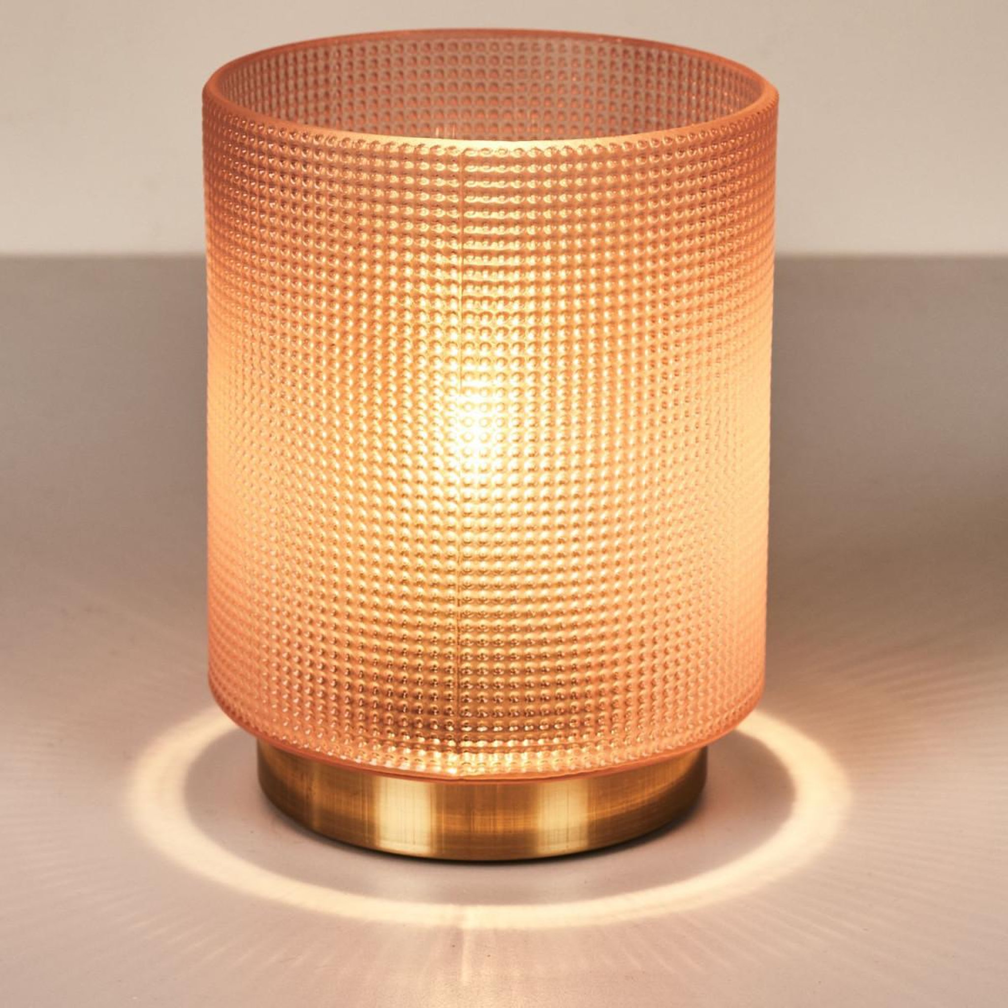 Voir la diapositive 2 : The Home Deco Factory Lampe à poser design embossé  lounge  15cm rose
