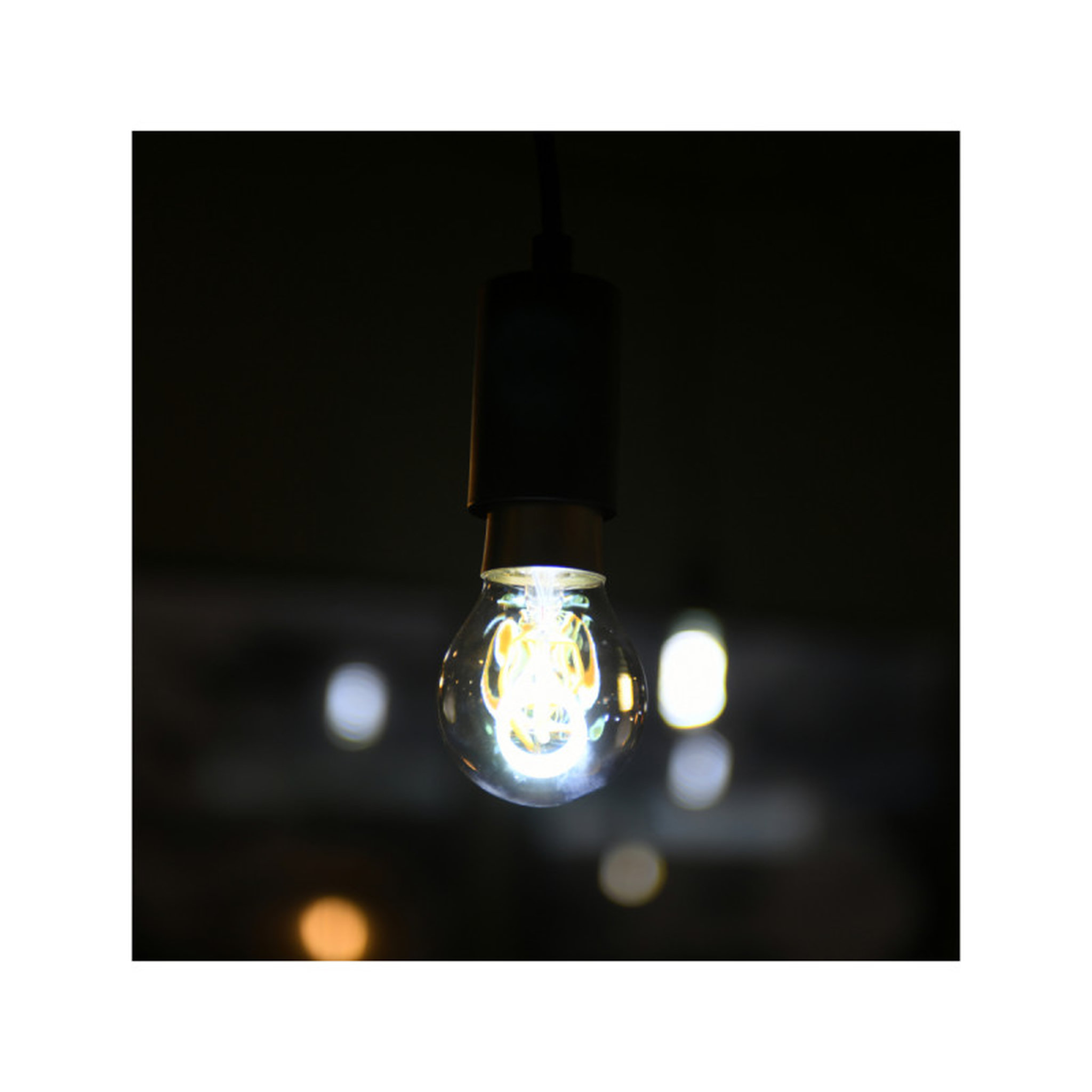 Voir la diapositive 4 :  Ampoule LED connectée à filament KAZE Ichi - A60 - 4W - 210 Lumens - E27