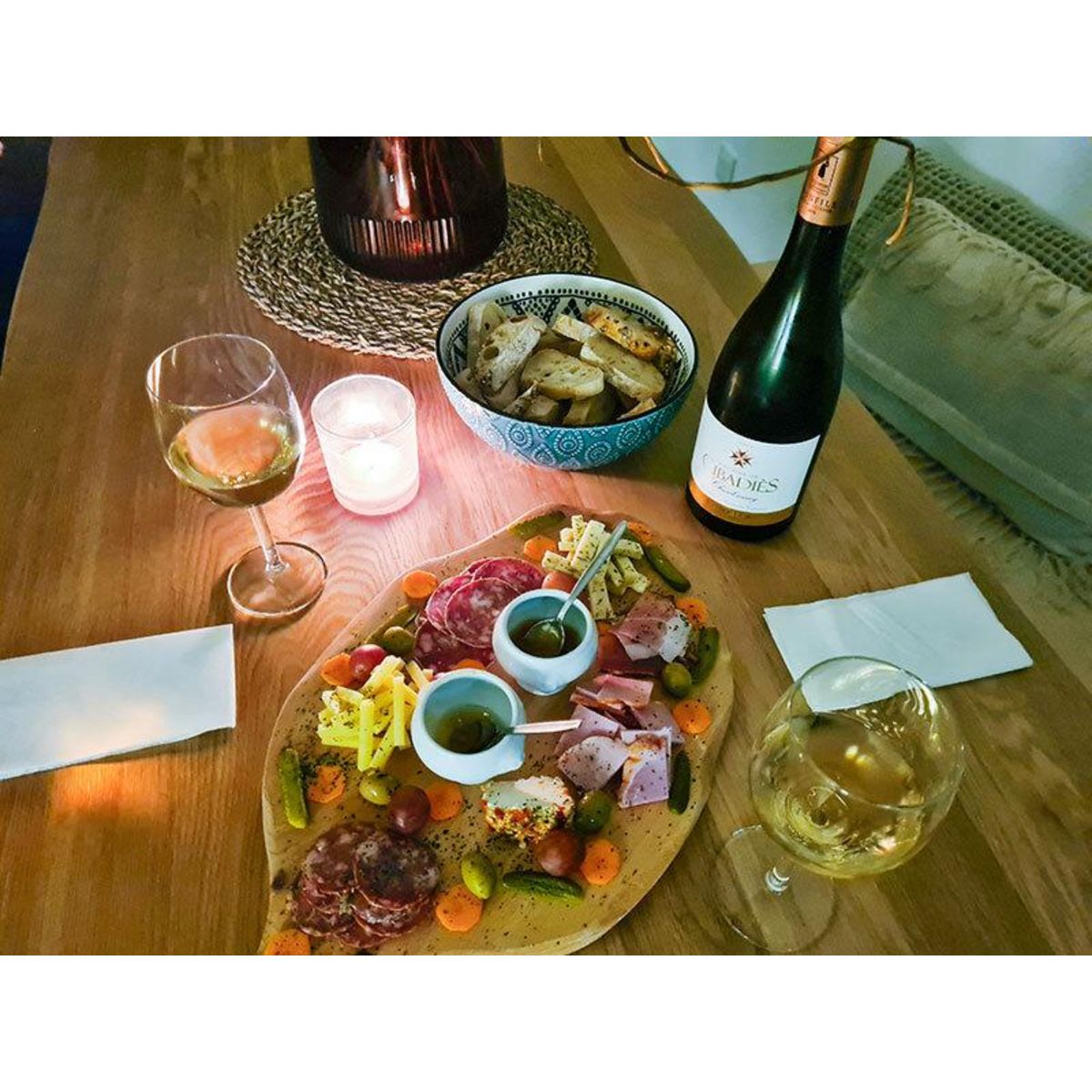 Smartbox 2 jours insolites en tonneau avec dîner, modelage et accès privatif au spa près de Strasbourg - Coffret Cadeau Séjour