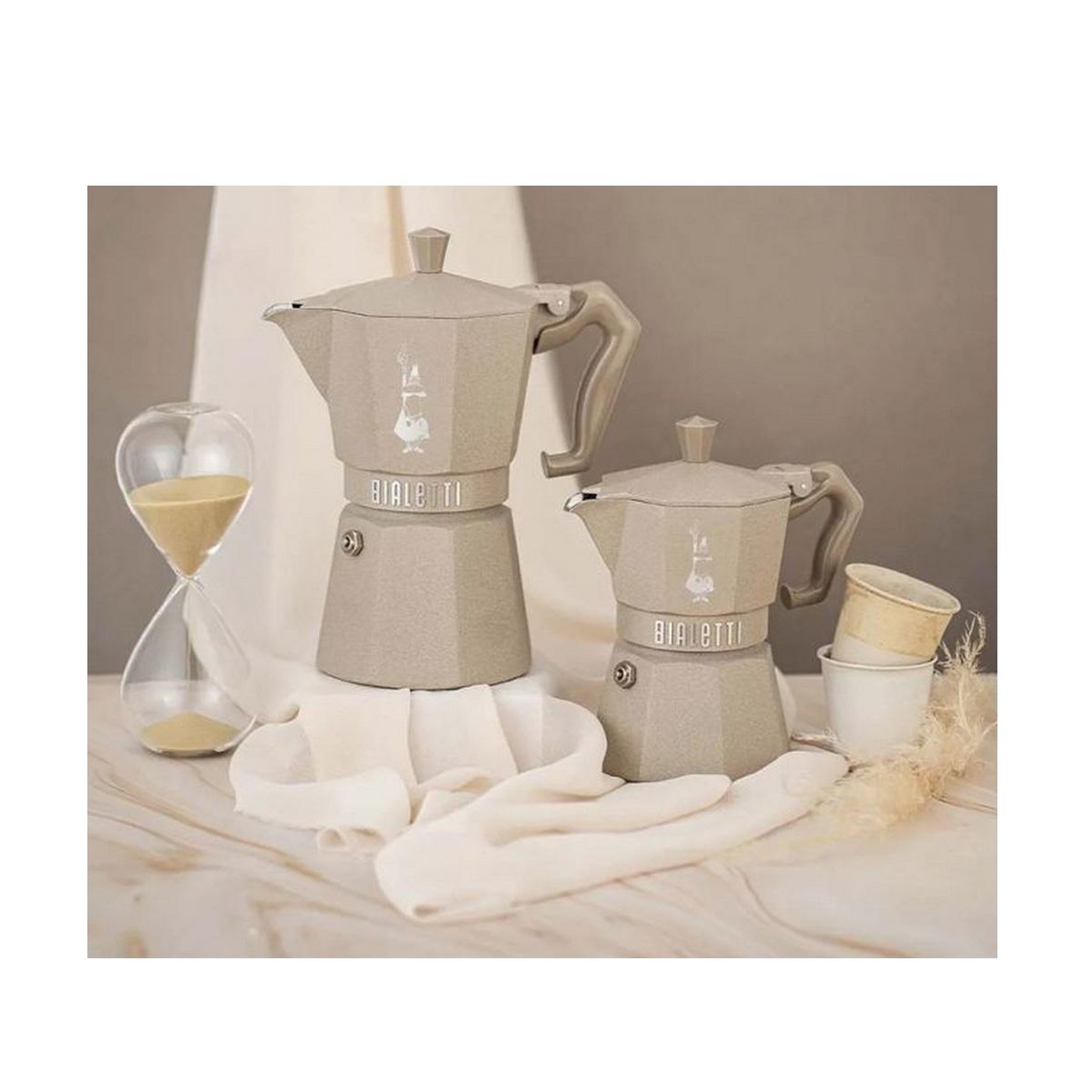 Voir la diapositive 2 : BIALETTI Cafetière italienne 6 tasses - 0009078