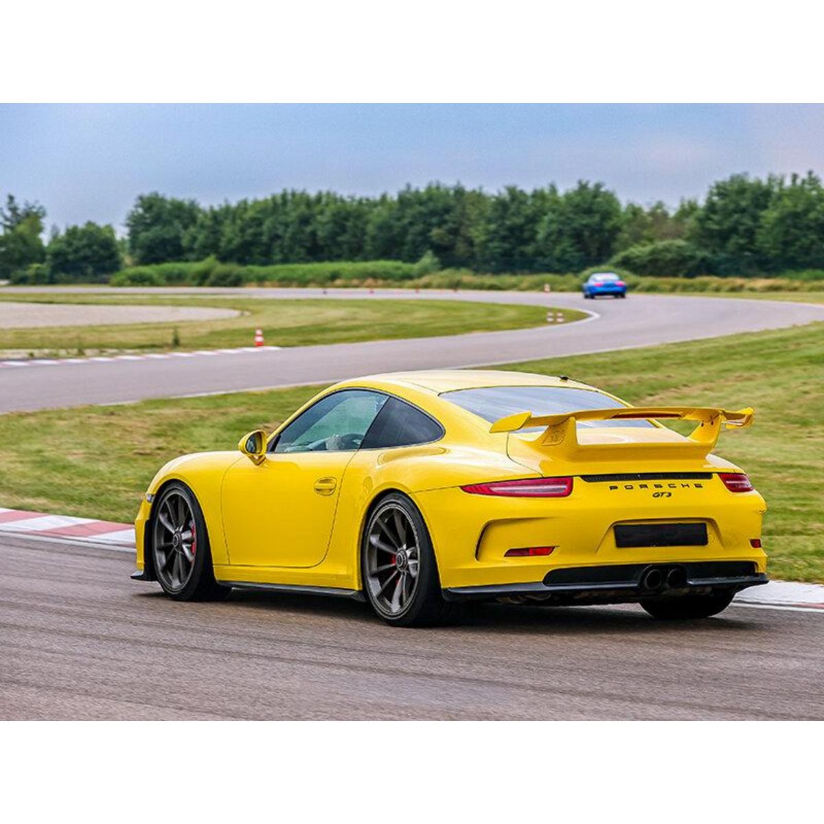 Smartbox Stage de pilotage : 5 à 6 tours de circuit au volant d'une Porsche 991 GT3 ou Porsche Cayman - Coffret Cadeau Sport & Aventure