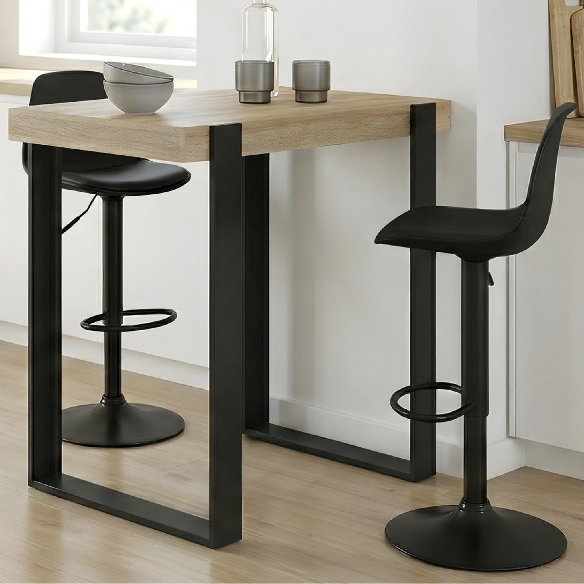 Voir la diapositive 2 : ID MARKET Ensemble table de bar phoenix bois et noir et 2 tabourets karl noir pied noir