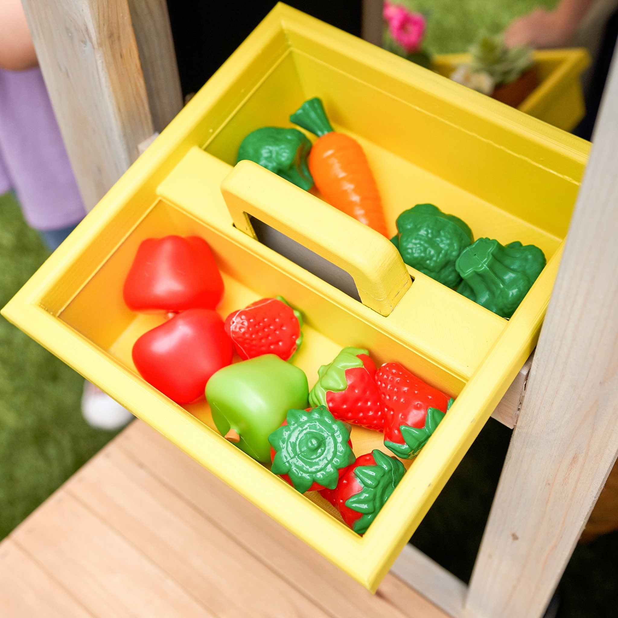 Voir la diapositive 5 : Kidkraft Cabane en bois d'extérieur Meadowlane Market