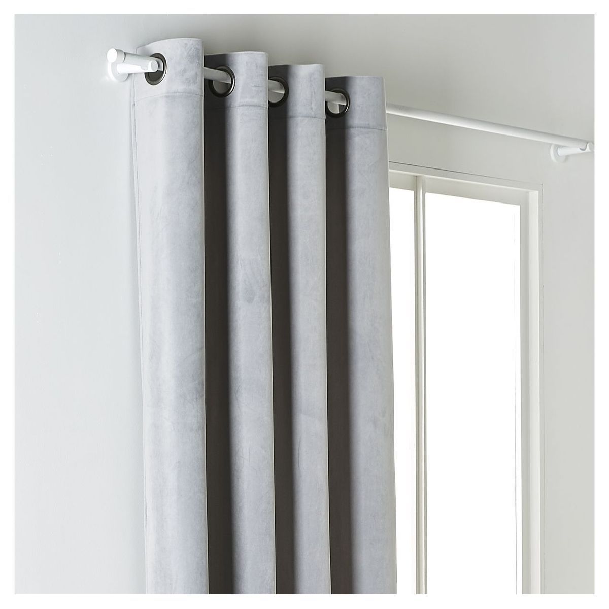 TODAY Rideau uni occultant effet velours à oeillets