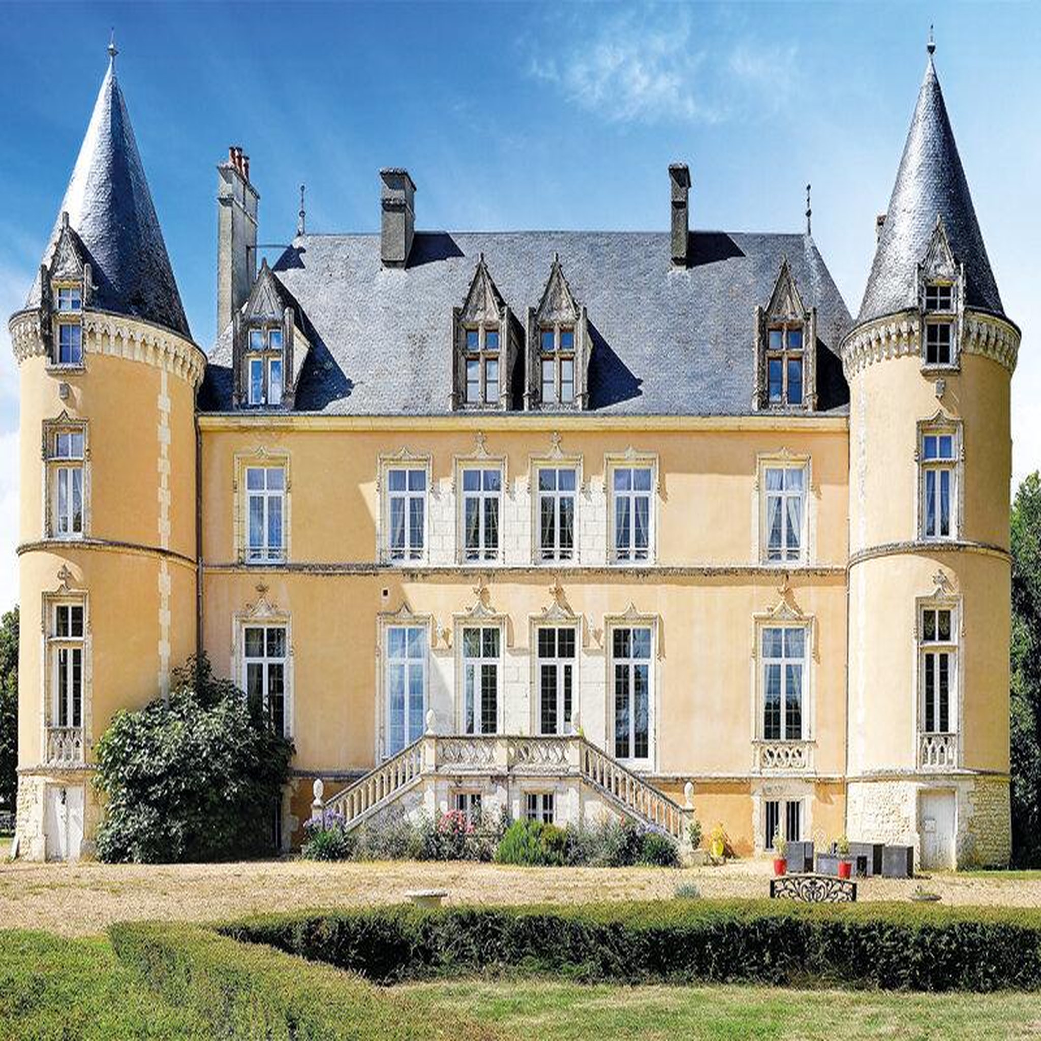 Voir la diapositive 6 : Smartbox Séjour gastronomie châteaux et belles demeures - Coffret Cadeau Séjour