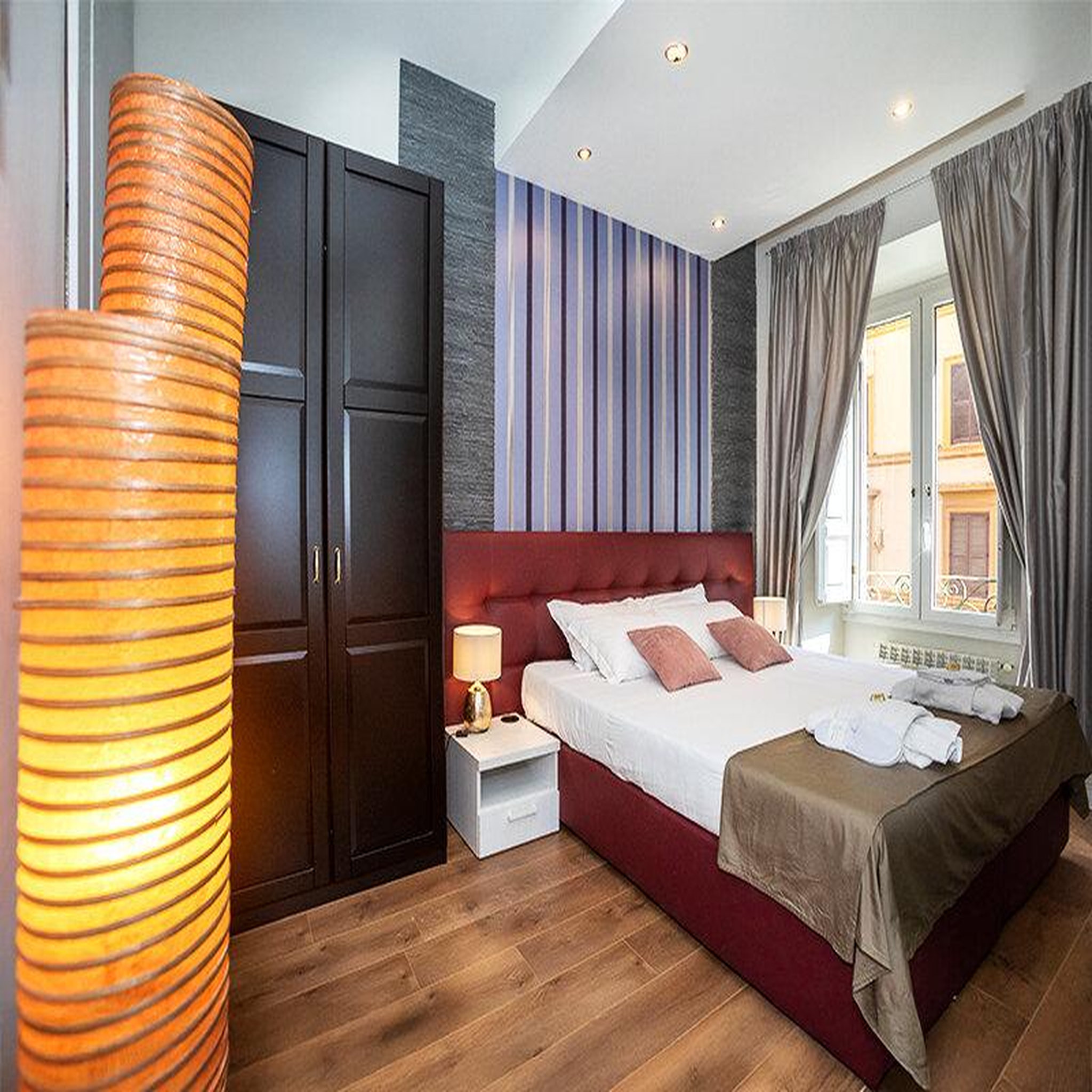 Voir la diapositive 6 : Smartbox Coffret cadeau saint-valentin : un séjour romantique à rome - coffret cadeau séjour