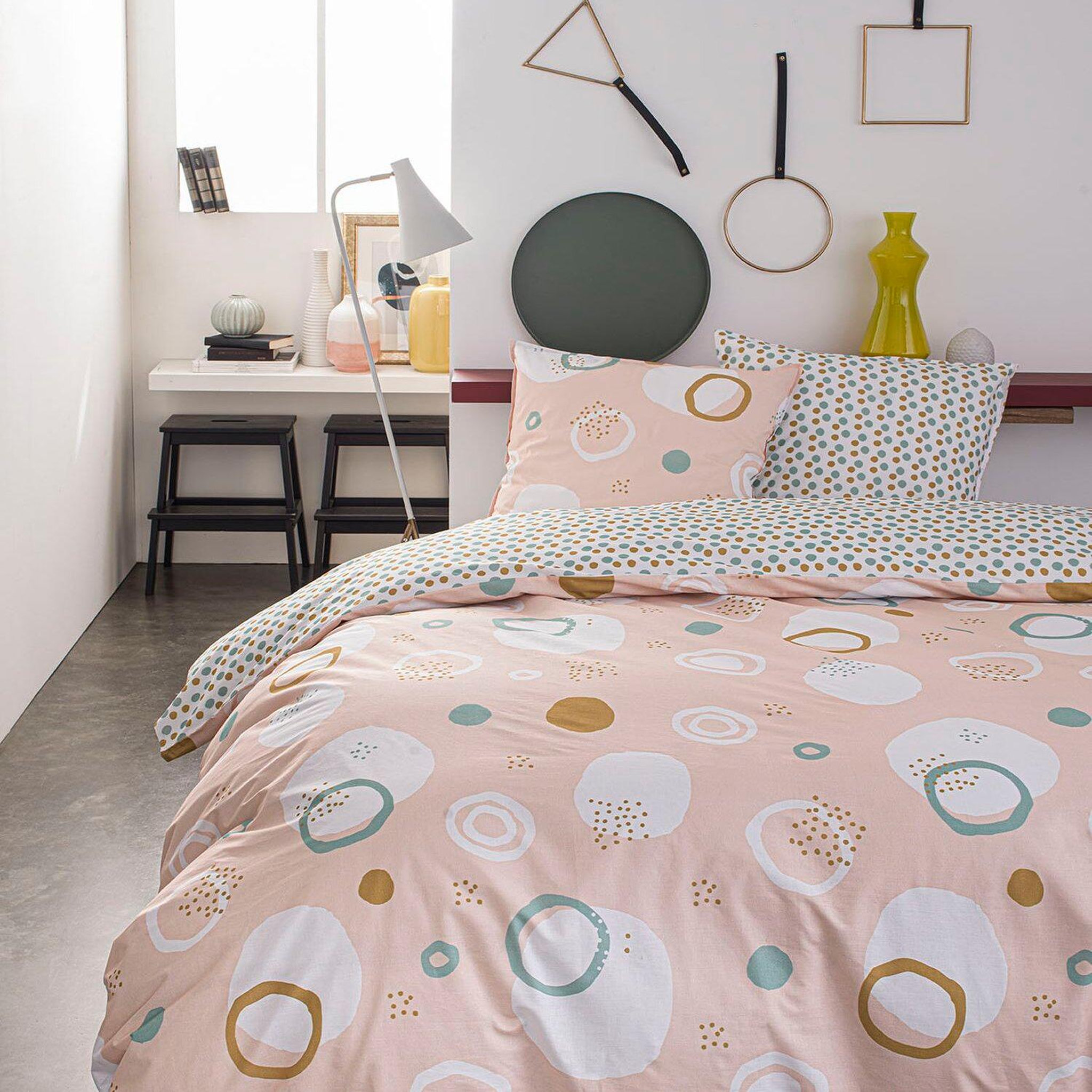 Voir la diapositive 1 : Home collection Parure housse de couette revers. 100% coton 57filssunshine