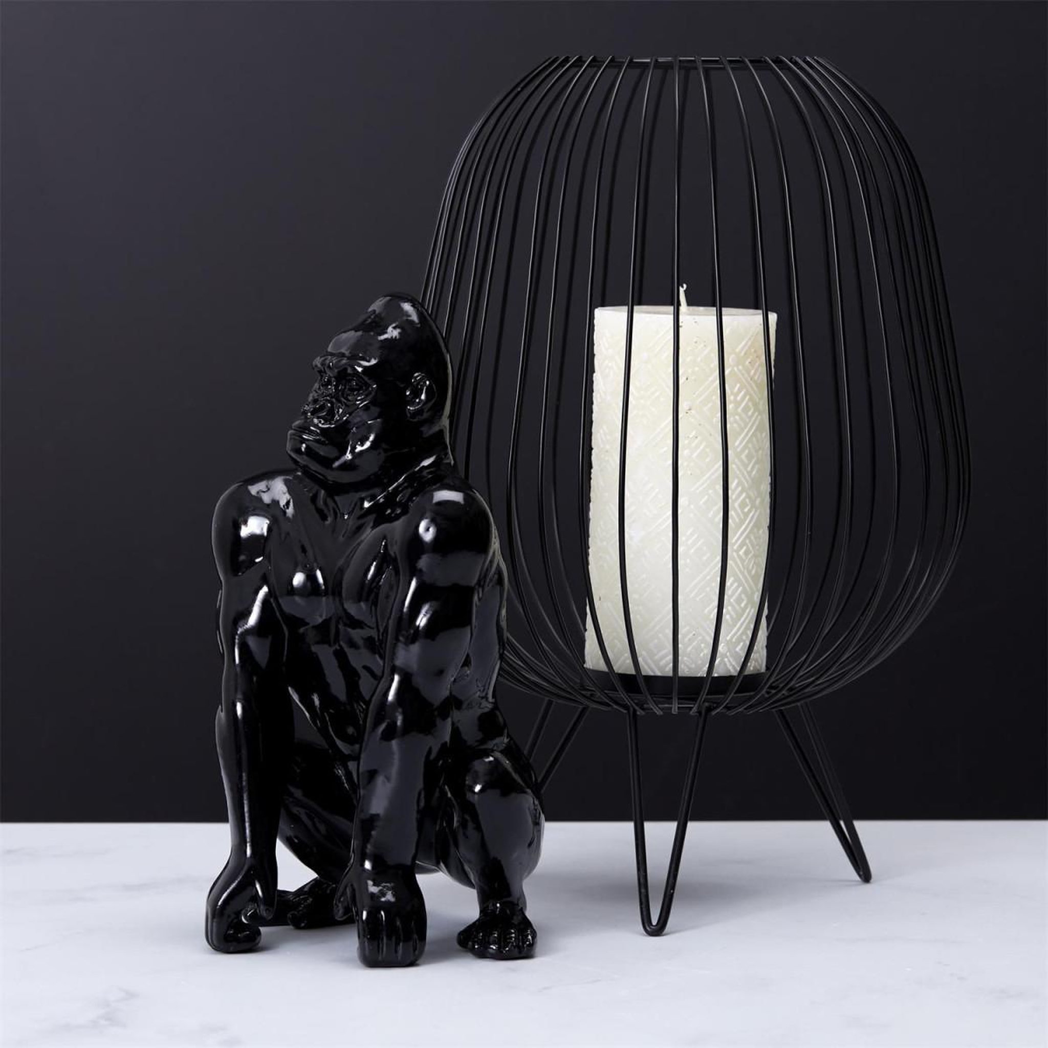Voir la diapositive 3 : The Home Deco Factory Statuette déco gorille  sculpture  24cm noir