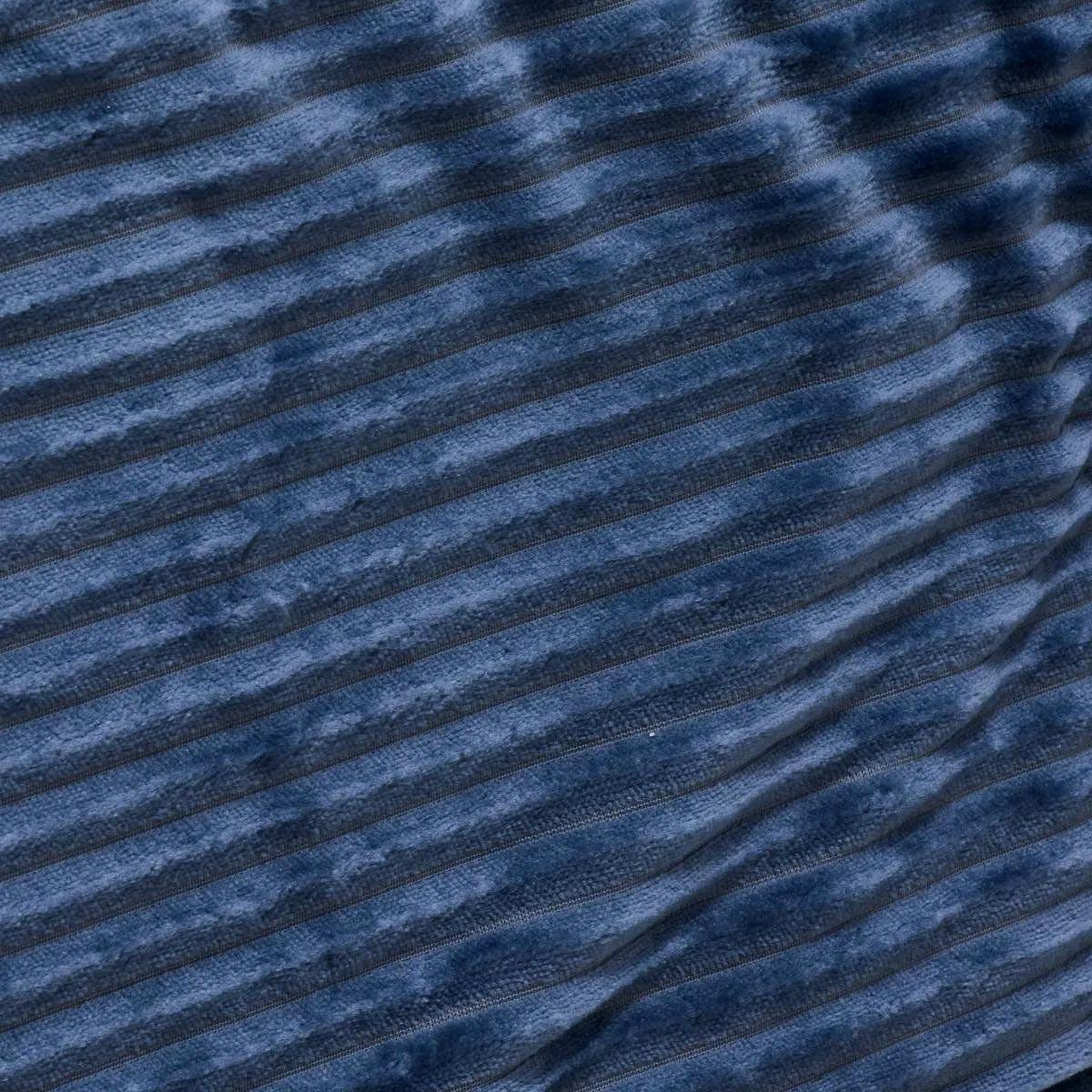 Voir la diapositive 2 : ATMOSPHERA Plaid en velours côtelé  arum  220x240cm bleu encre