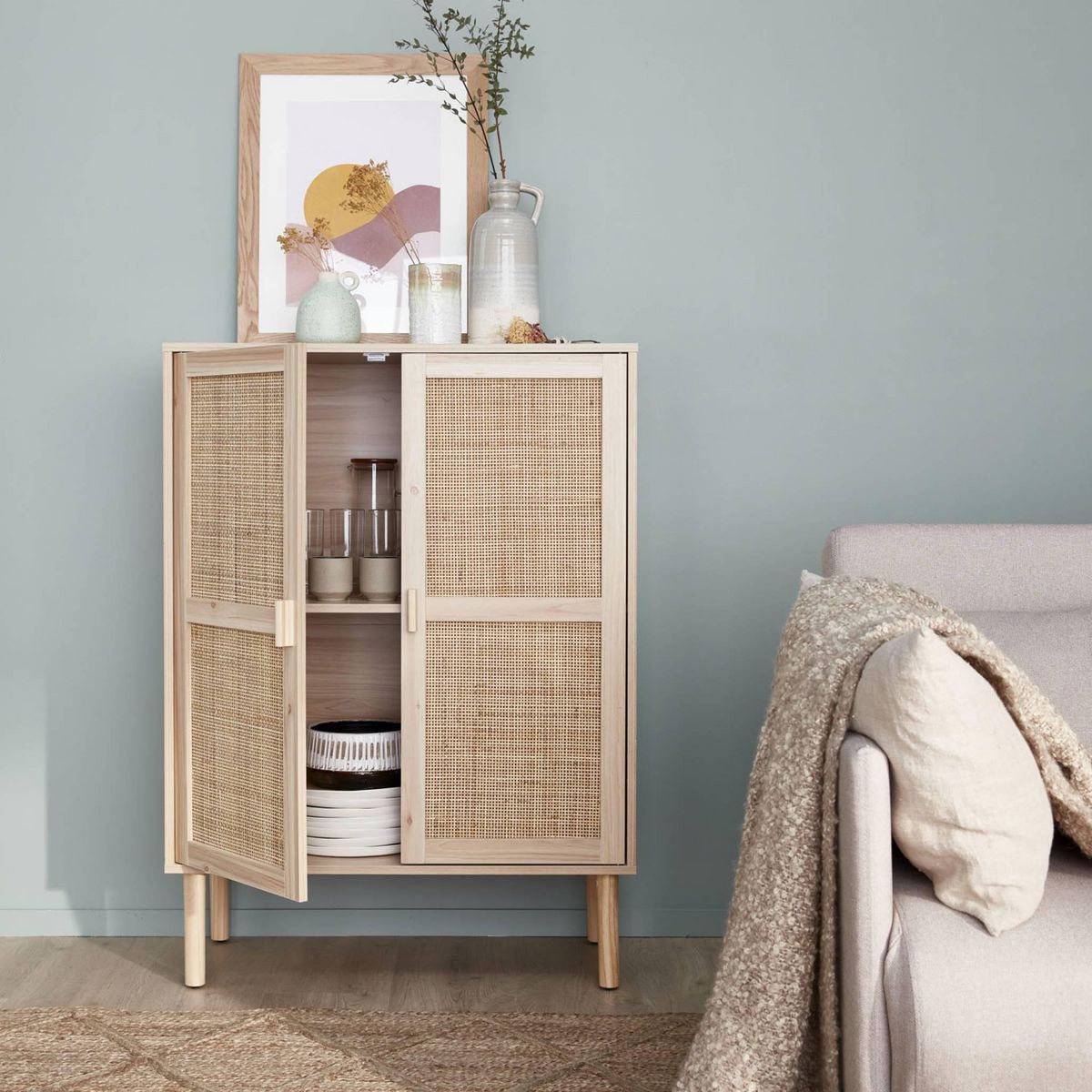 SWEEEK Buffet en cannage - Camargue - décor bois et cannage. 2 portes. buffet haut. vaisselier. L 80 x l 40 x H110cm