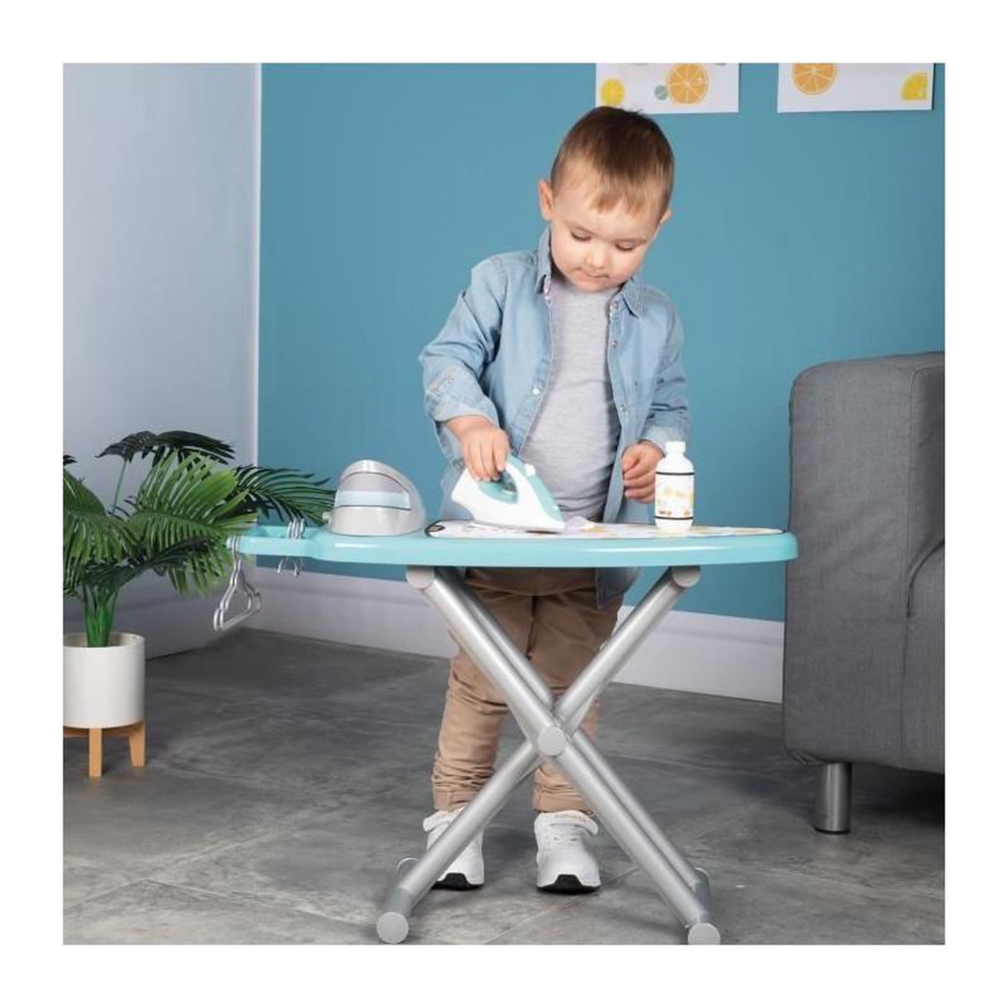 Voir la diapositive 3 : SMOBY Smoby - Planche a repasser avec station vapeur + 9 accessoires - Jeux d'imitation ménage - H48cm - Fabrication Française - Dé